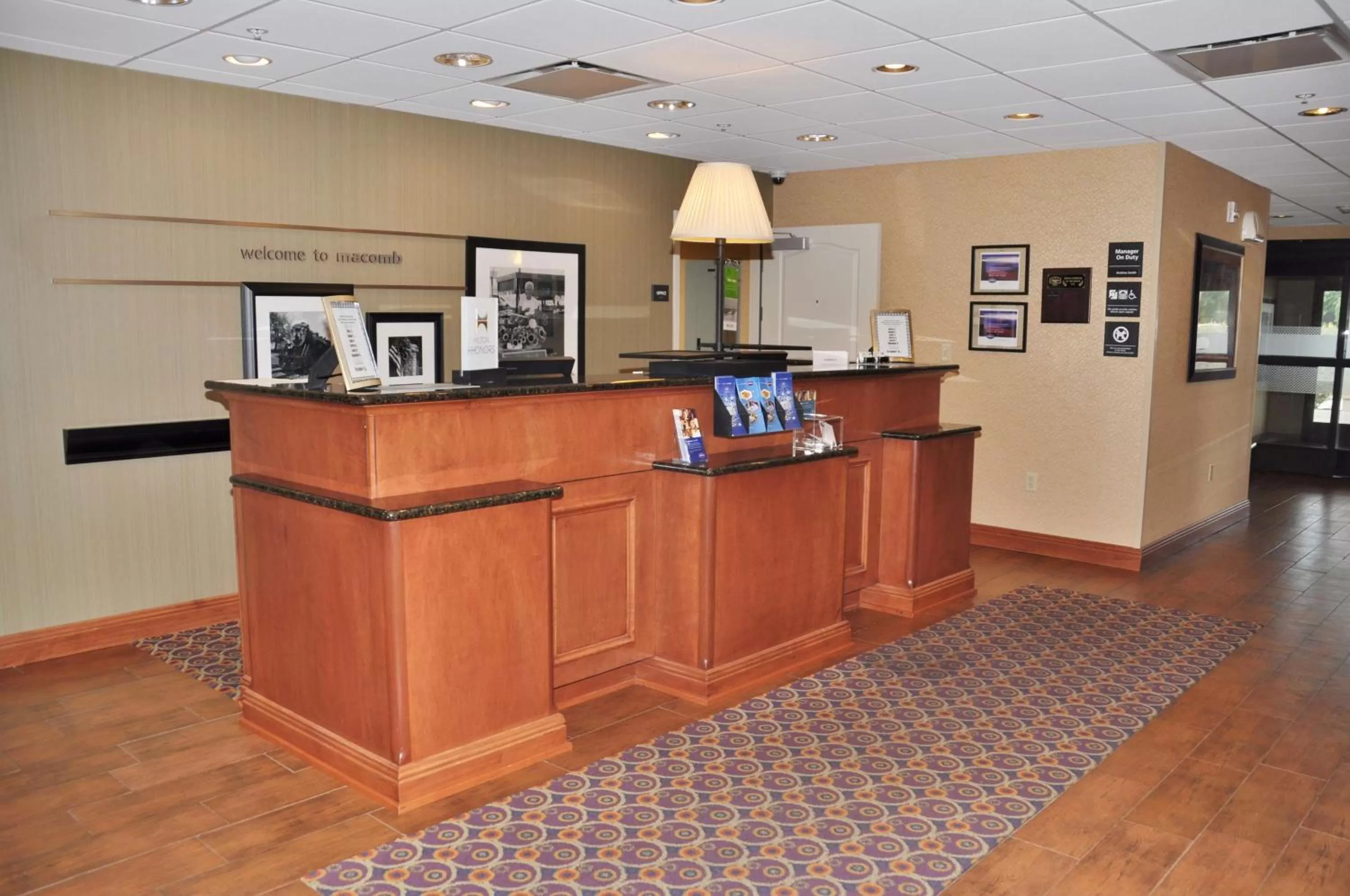 Lobby or reception in Hampton Inn Macomb