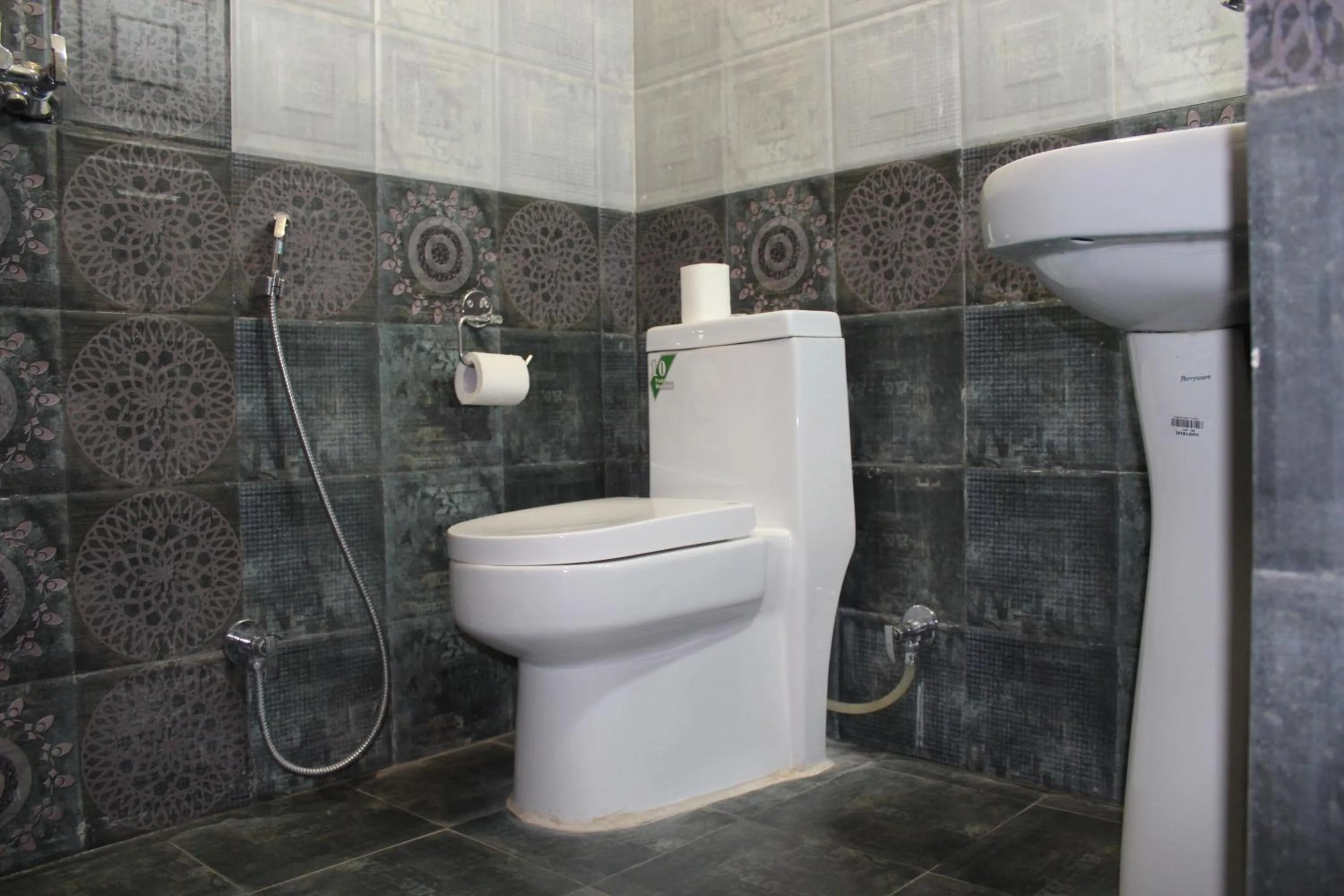 Bathroom in Hotel Buddha Land