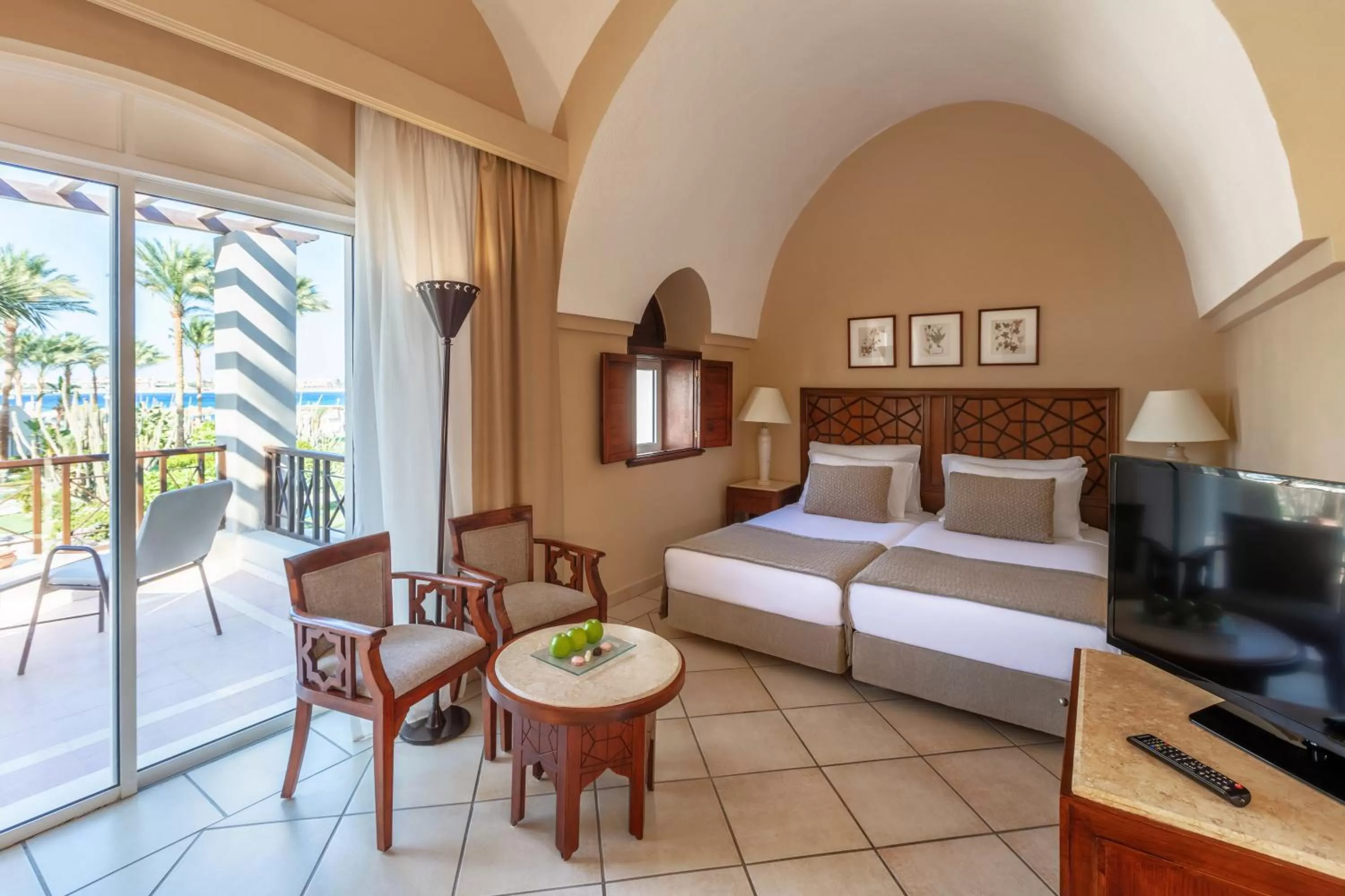 Bedroom, Bed in Iberotel Makadi Beach