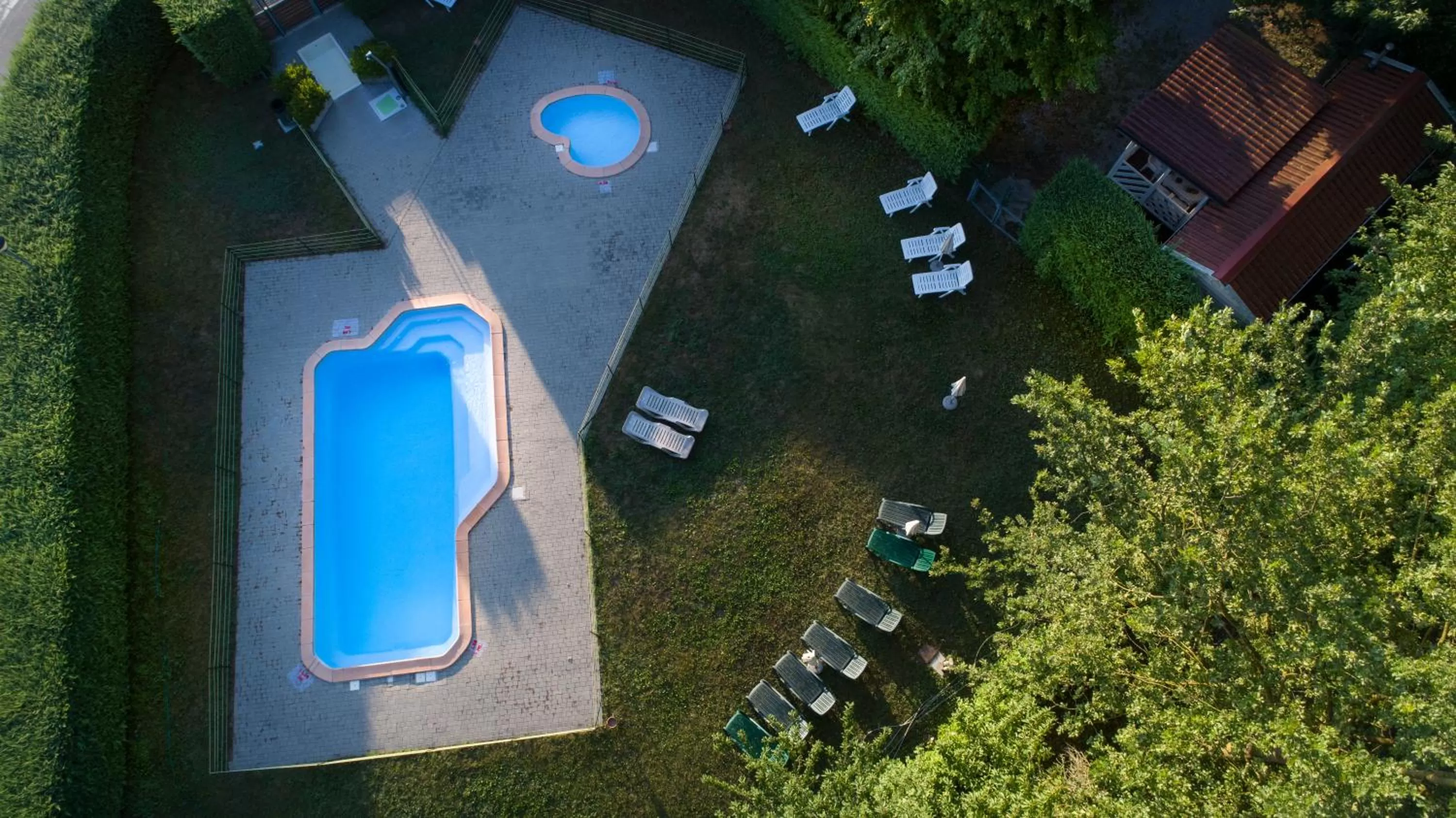 Swimming pool in Albavillage Rooms & Camping