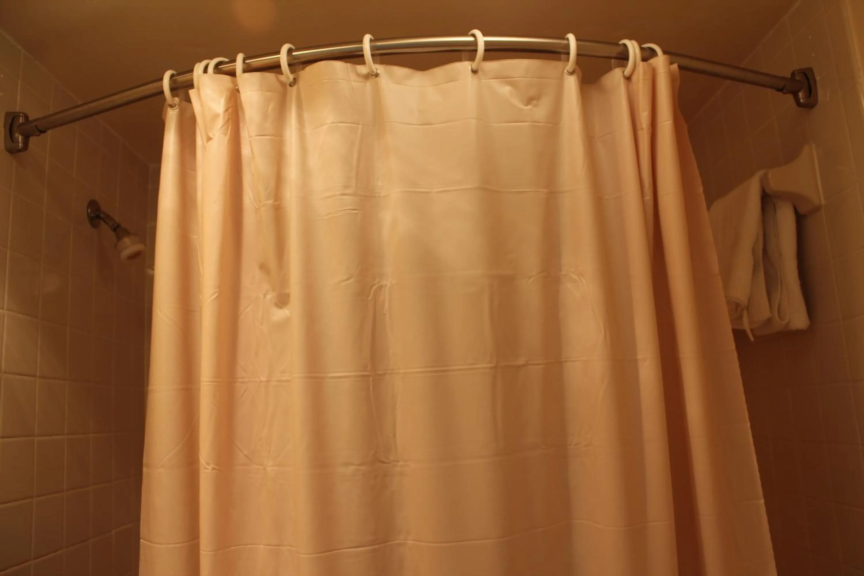 Shower in Tourway Inn