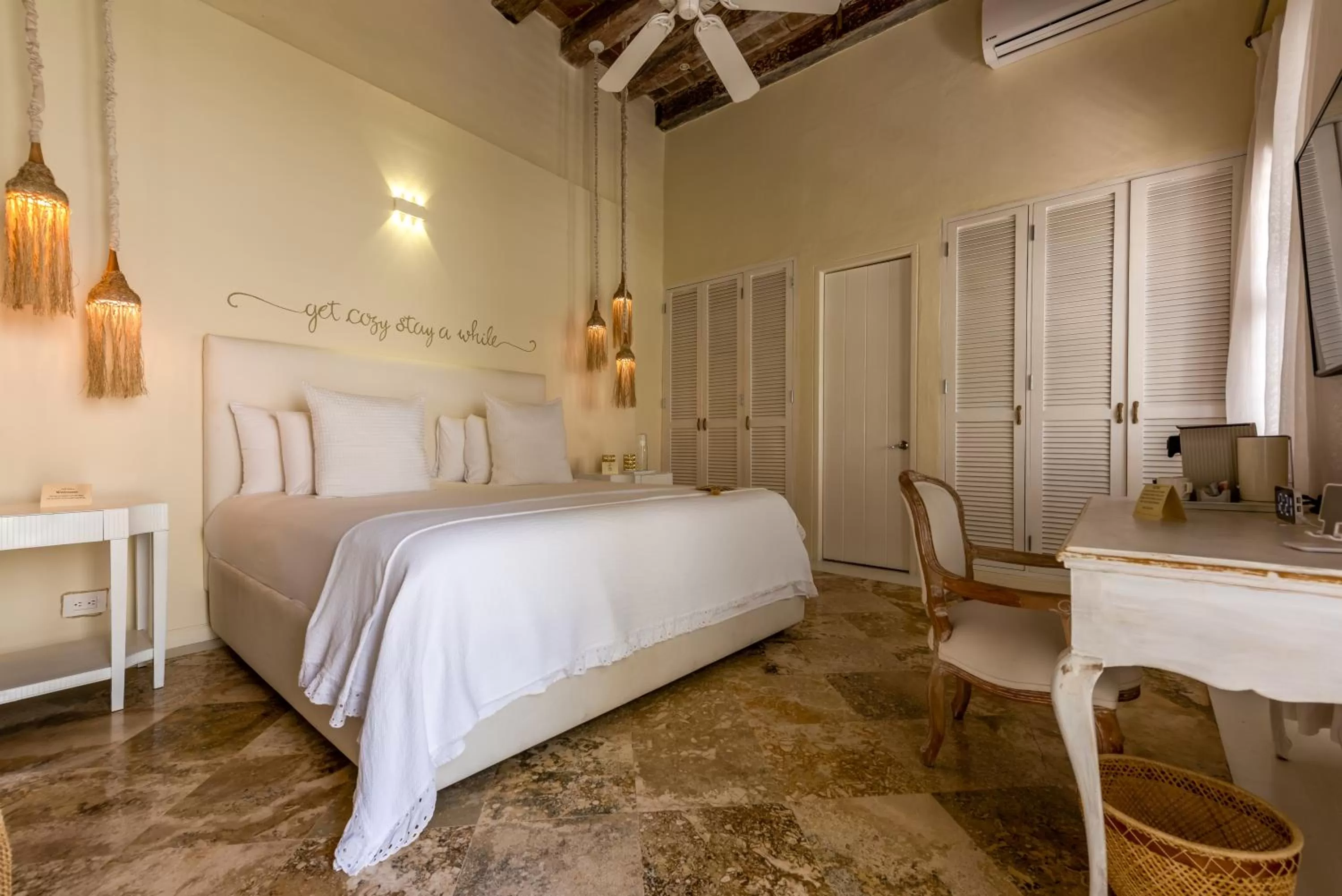 Bed in Casa Diluca Cartagena Hotel Boutique