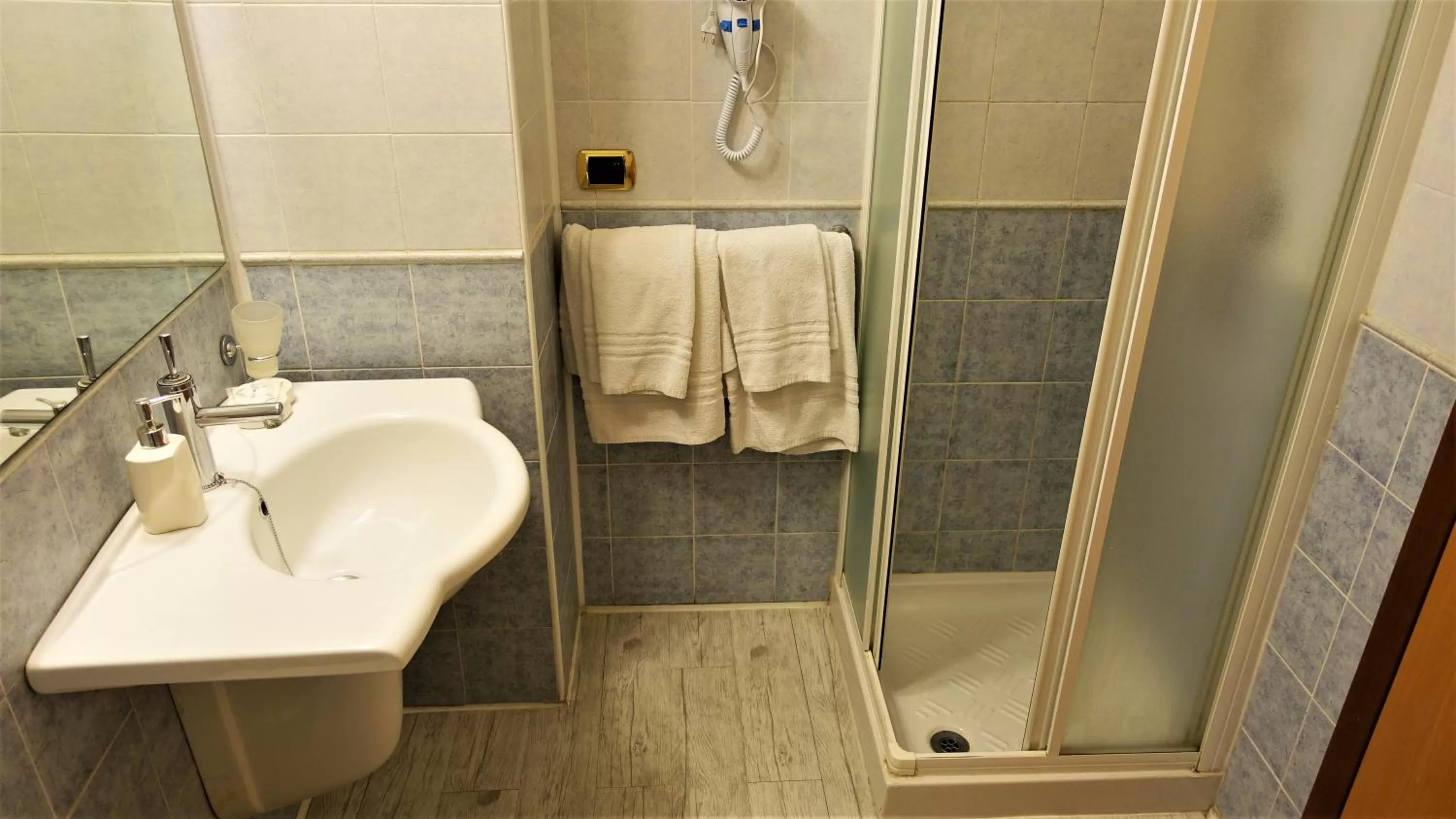 Bathroom in Hotel Bristol