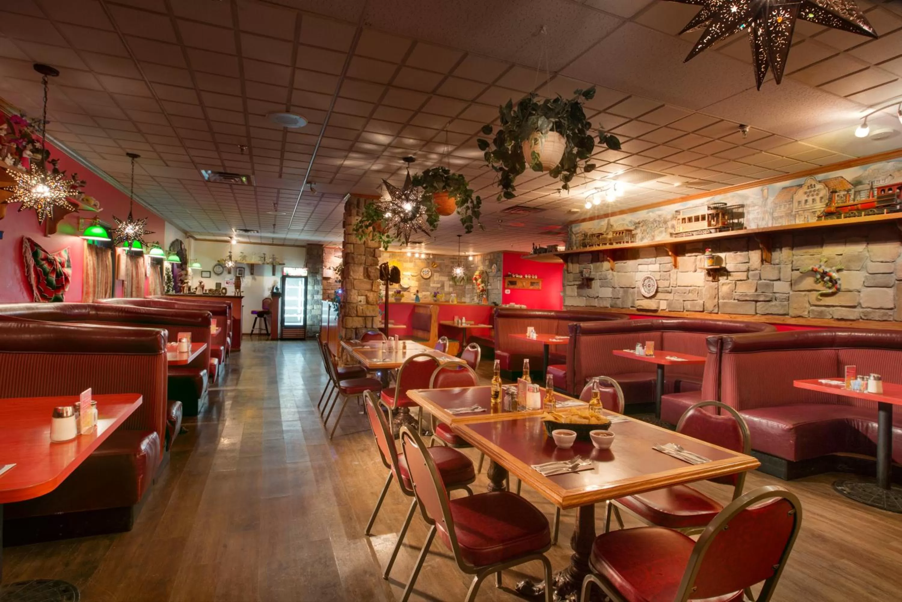 Restaurant/places to eat in Prospector Hotel & Casino