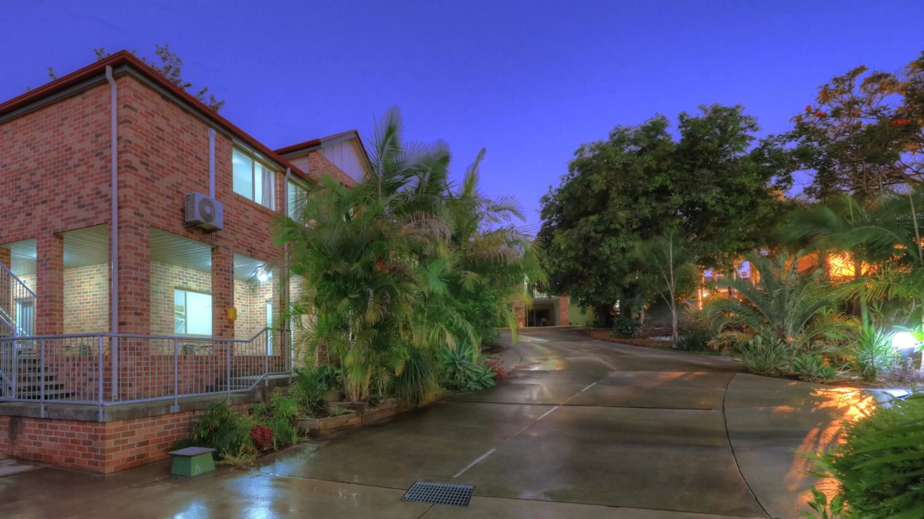 Garden view in Heritage River Motor Inn