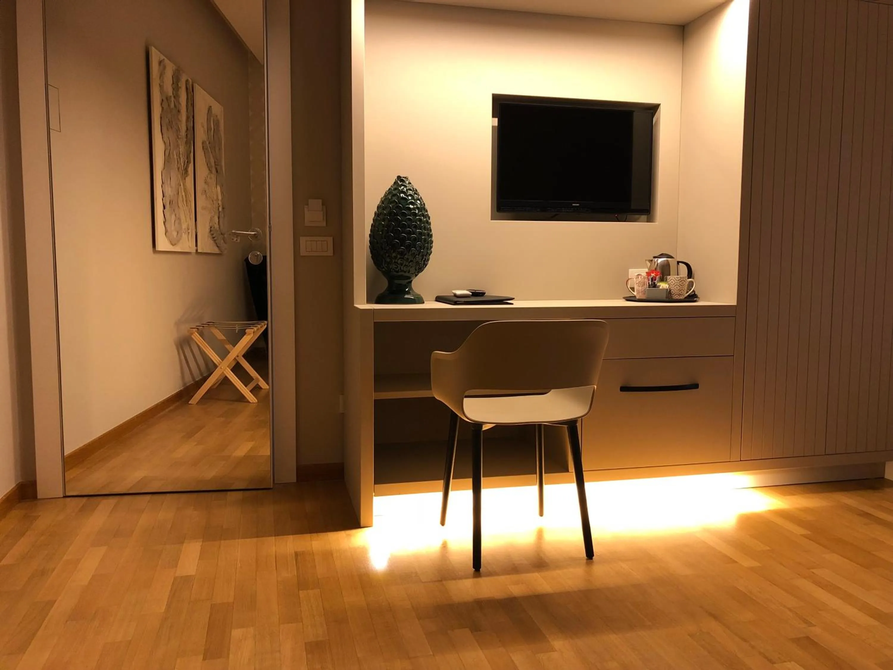 Bedroom in 200 ROOMS & TERRACE