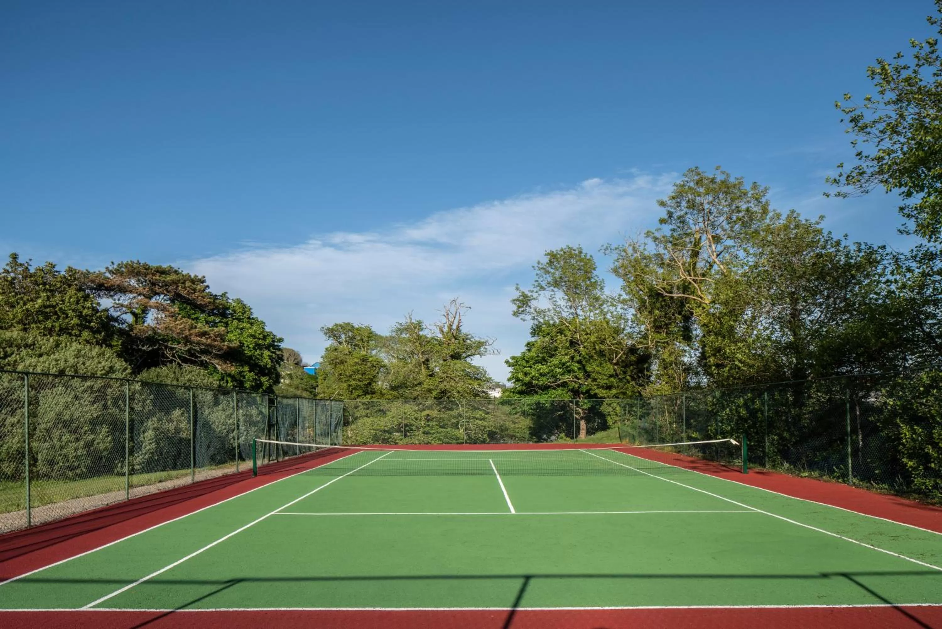 Tennis court in Abbeyglen Castle Hotel