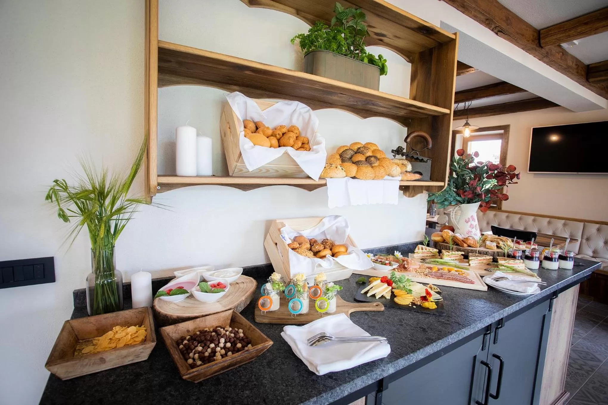 Food in House Troha - Rooms & Apartments