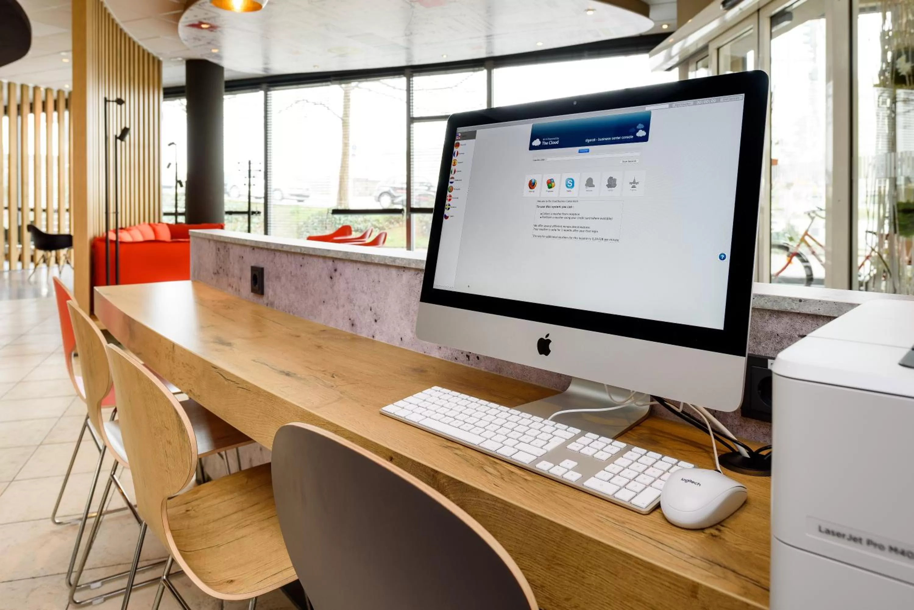 Lobby or reception in ibis Hotel Würzburg City