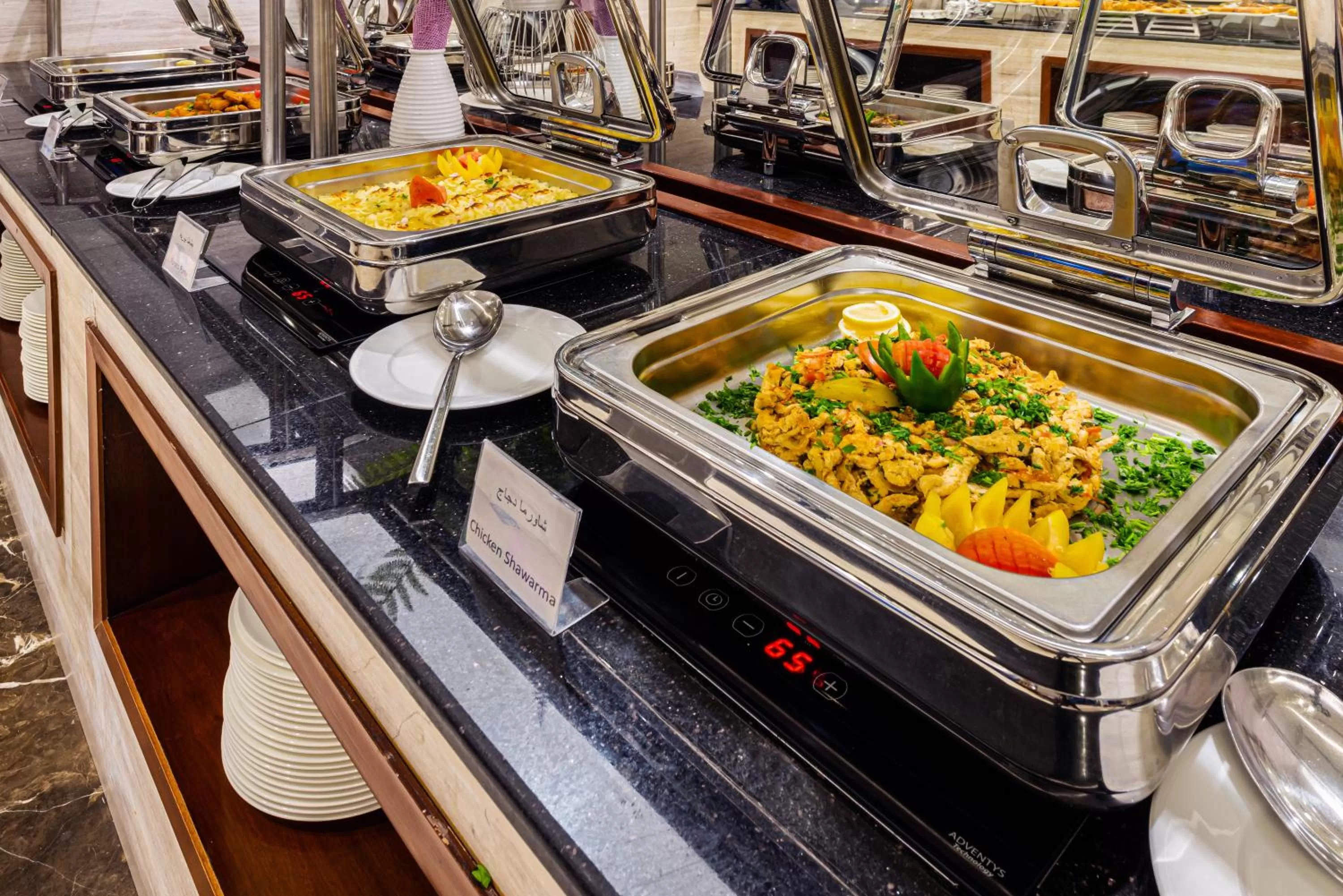 Restaurant/places to eat in Blue Diamond Hotel Jeddah