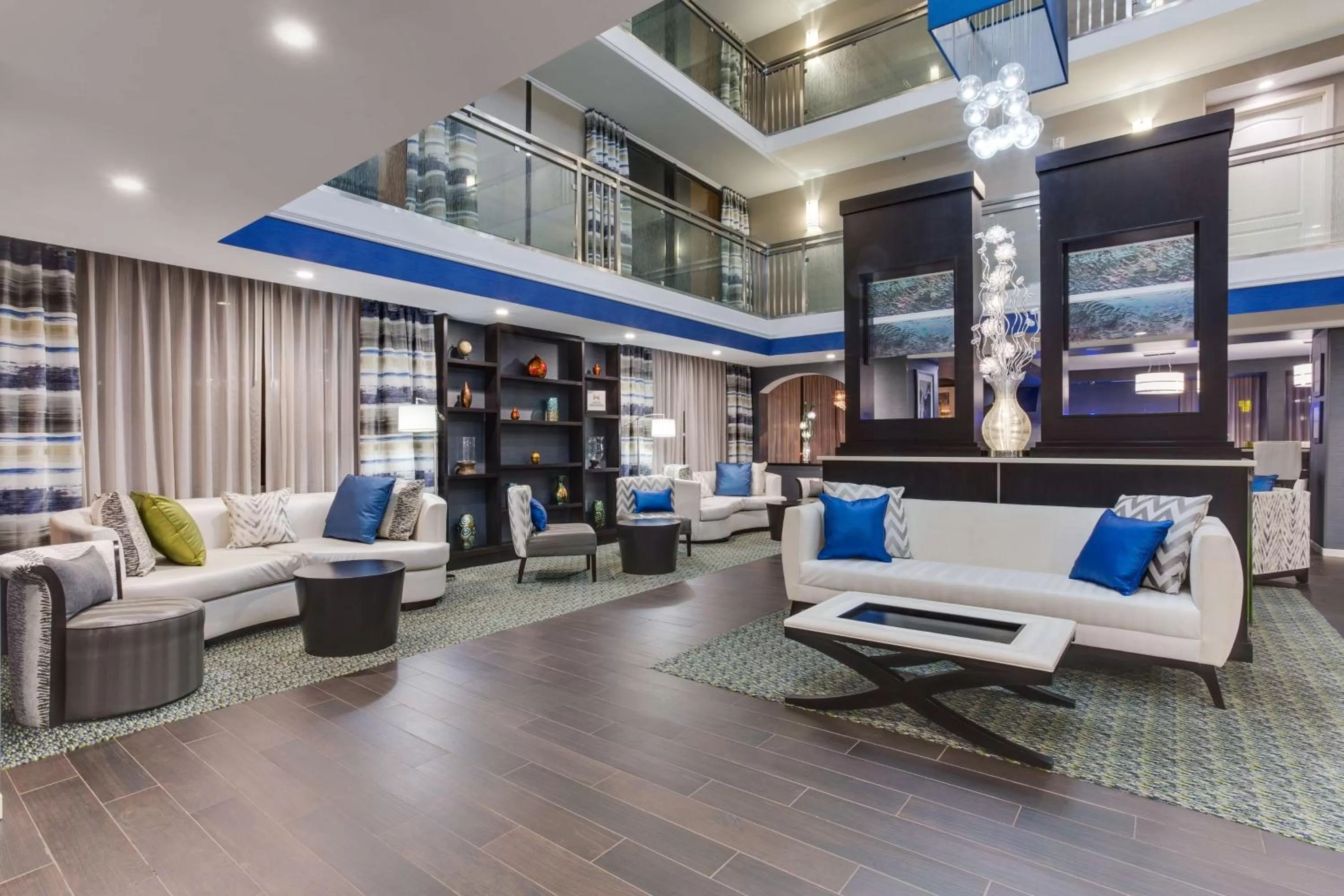 Lobby or reception in Hampton Inn Norcross