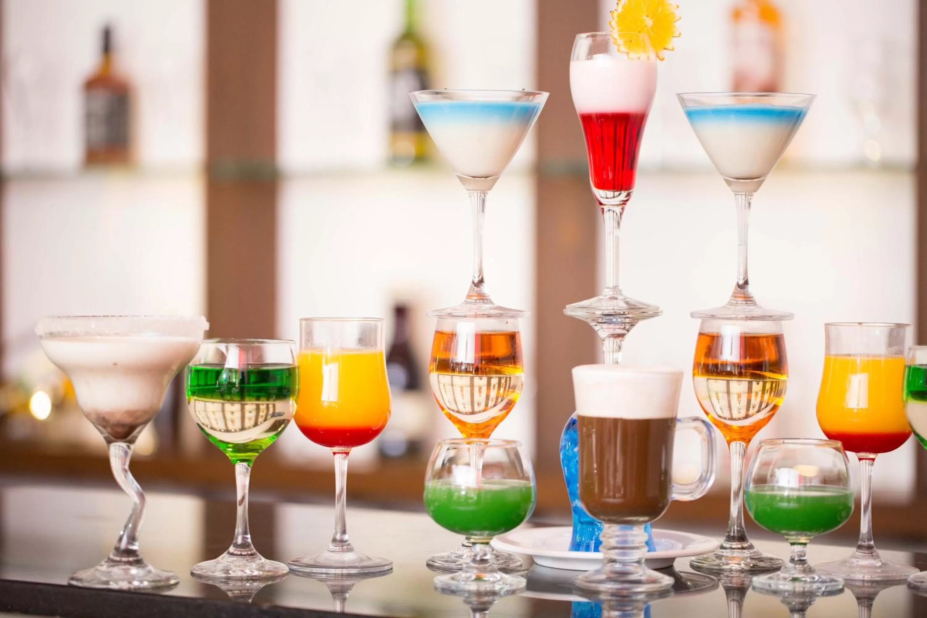 Lounge or bar, Drinks in The Thinnai - All-Suites Boutique Hotel