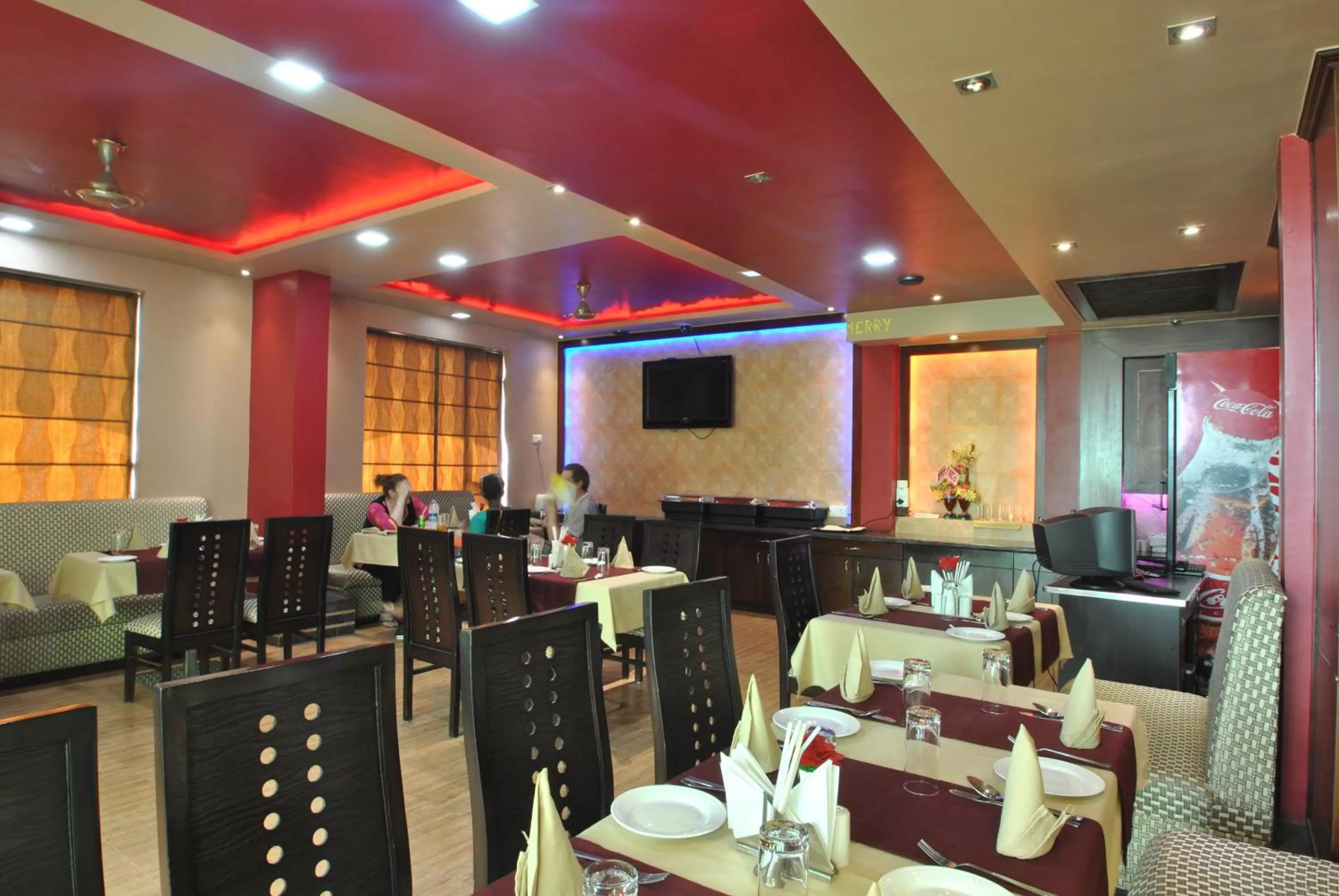 Restaurant/places to eat in Hotel Heritage Inn at Assi Ghat