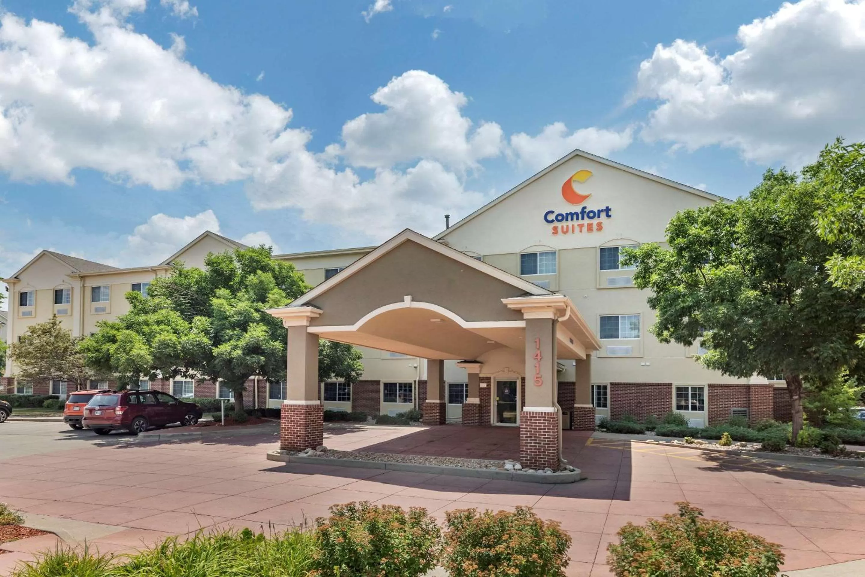Property building in Comfort Suites Fort Collins Near University