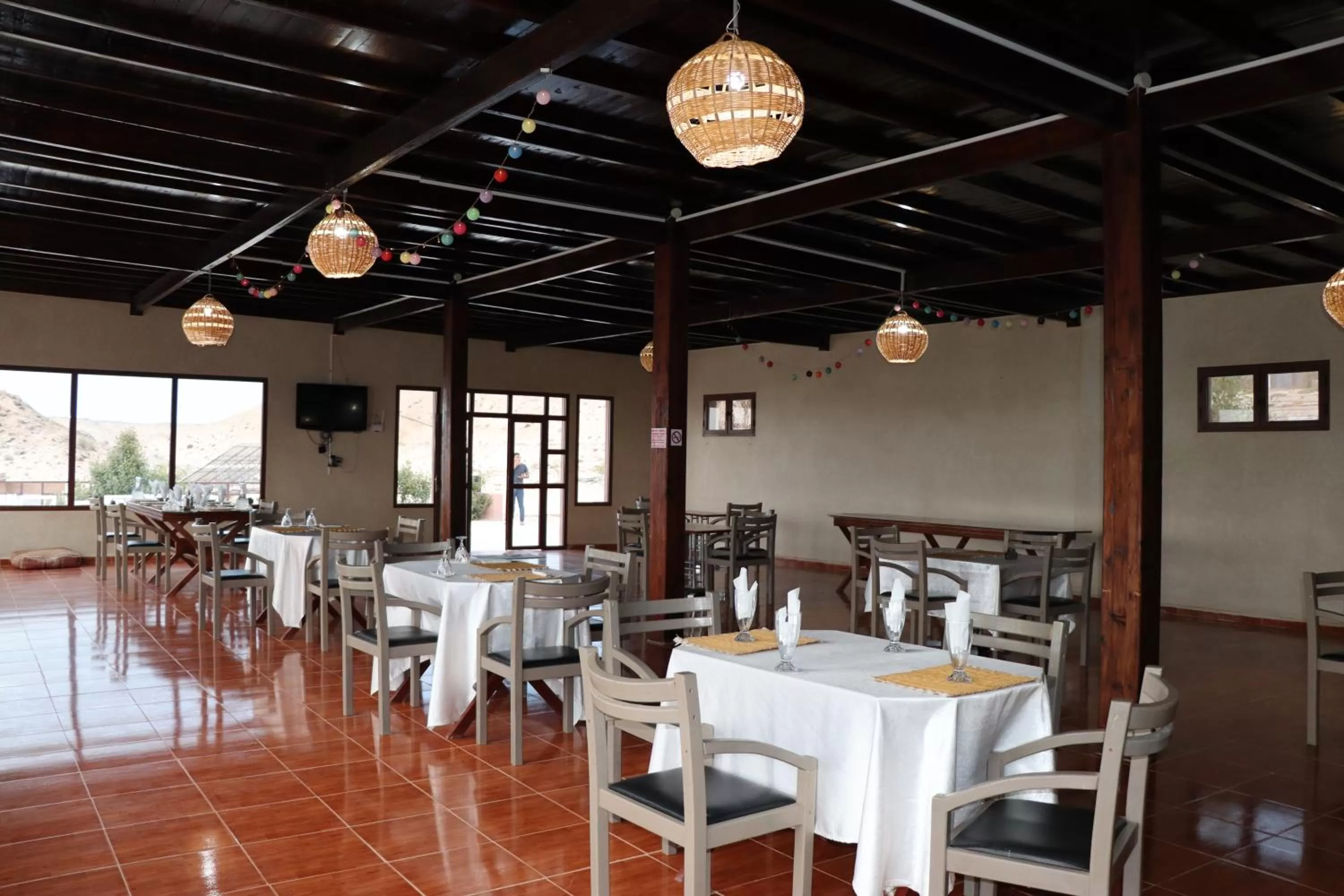 Restaurant/Places to Eat in Dakhla For Stars