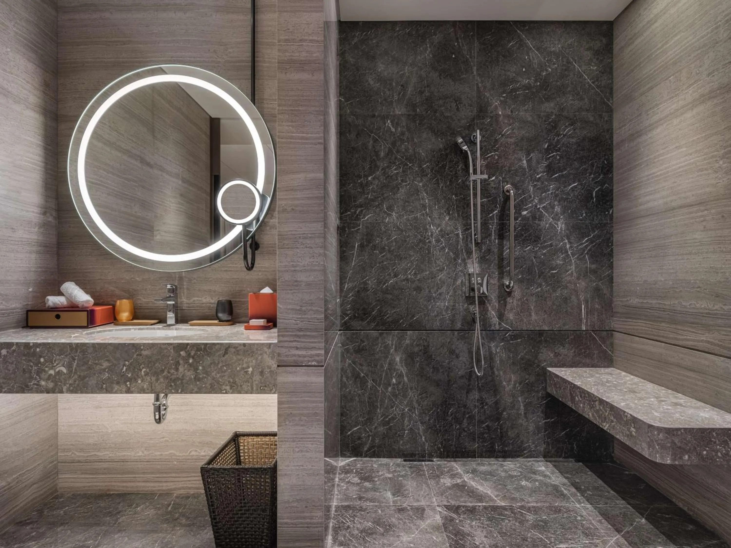 Bathroom in Canopy by Hilton Xi'an Qujiang