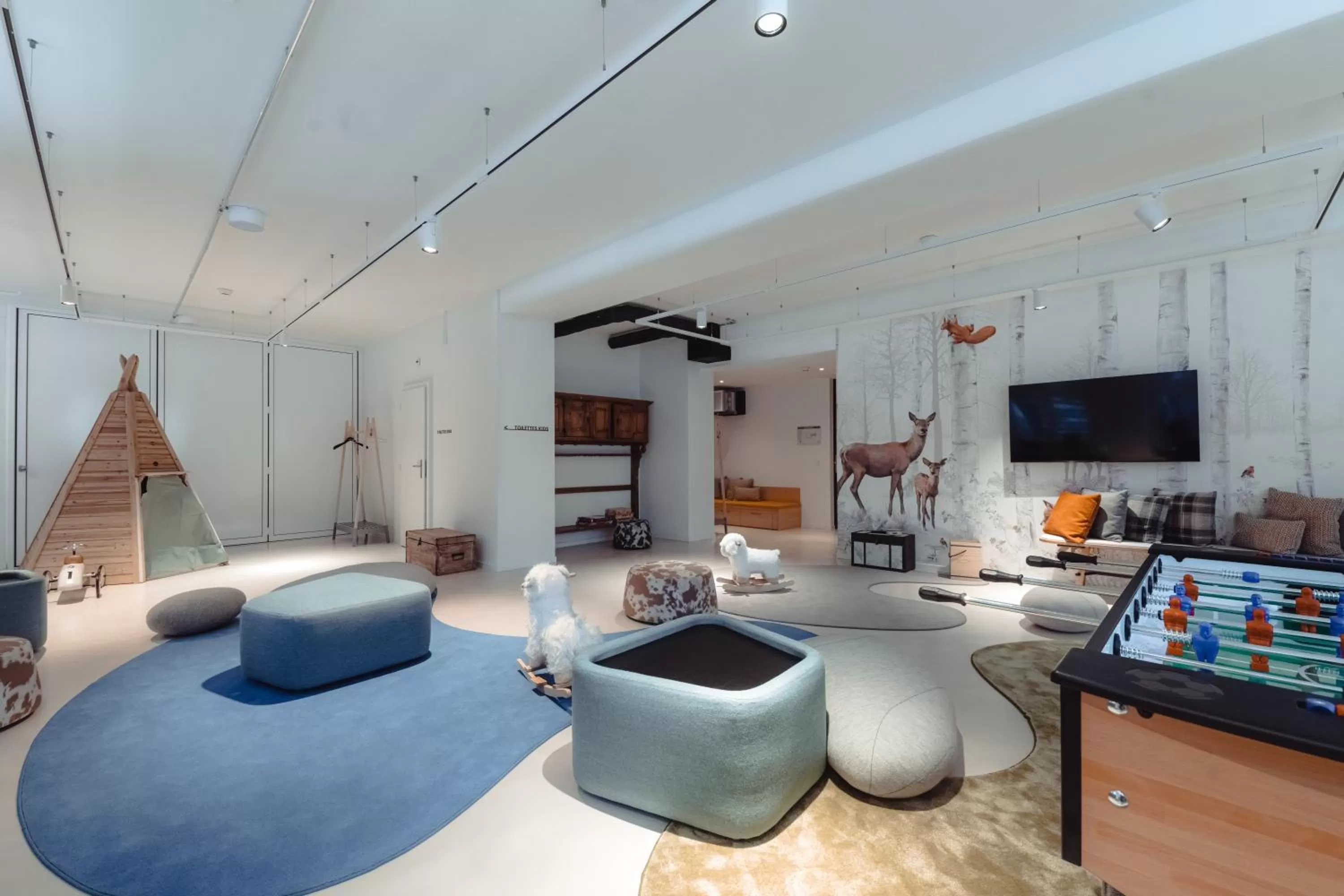 Kids's club in Villars Palace