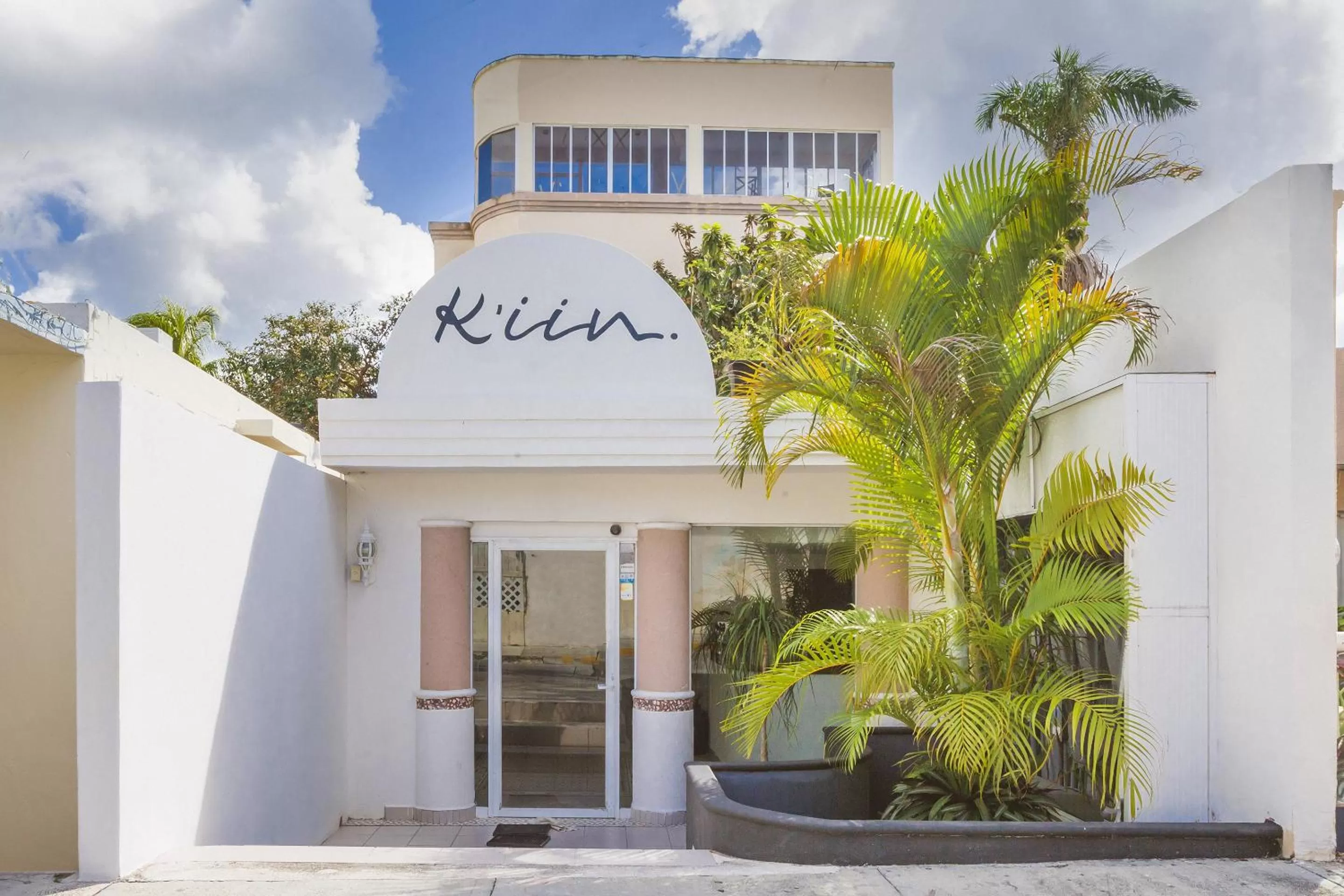 Facade/entrance in Hotel Kiin Cozumel