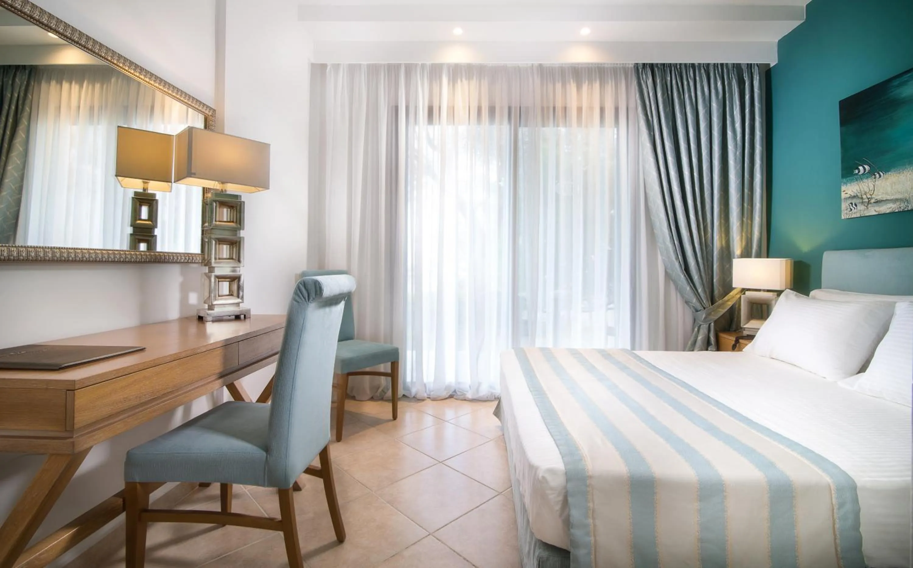 Coffee/tea facilities in Flegra Palace