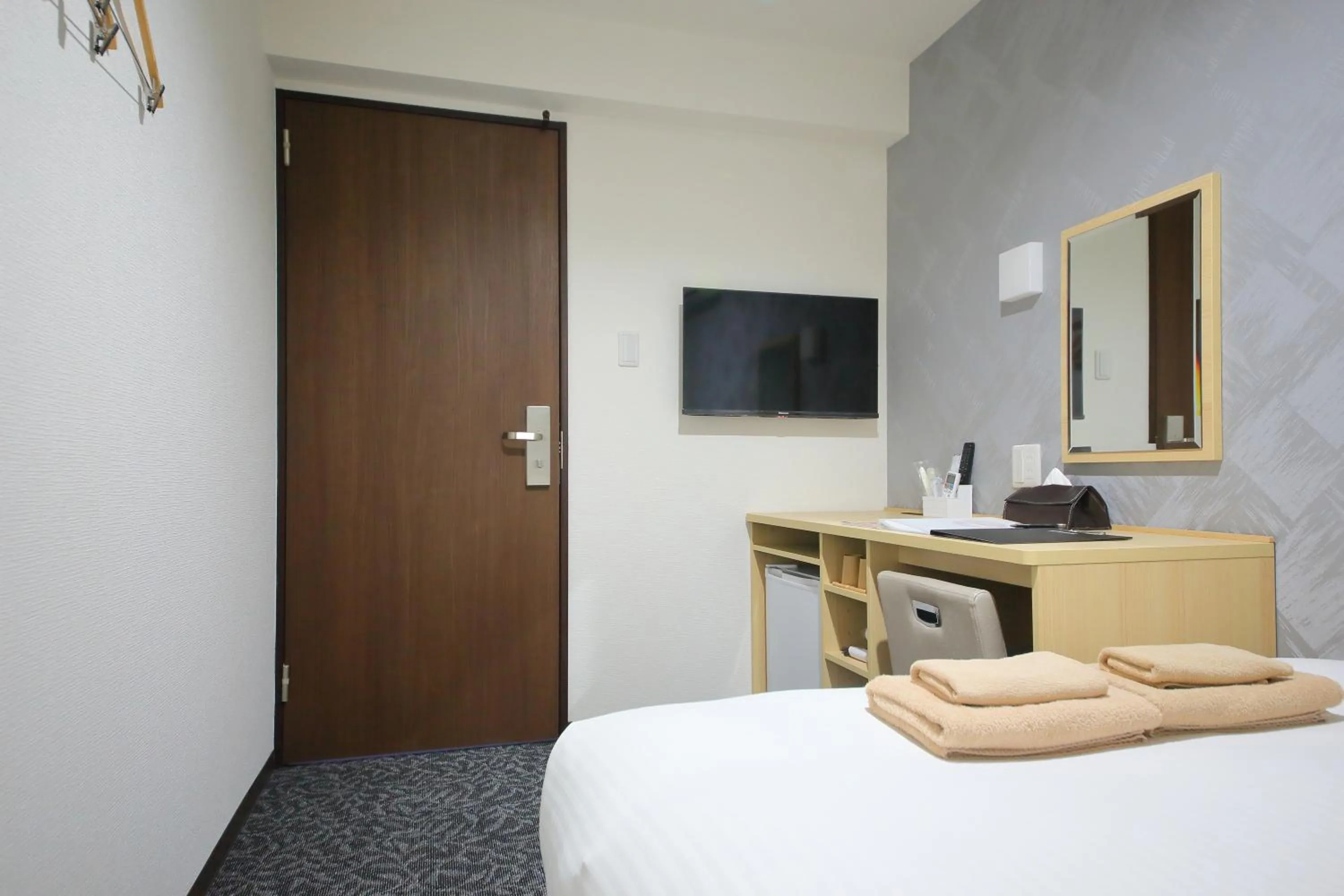 Bed in Hotel Shin-Imamiya