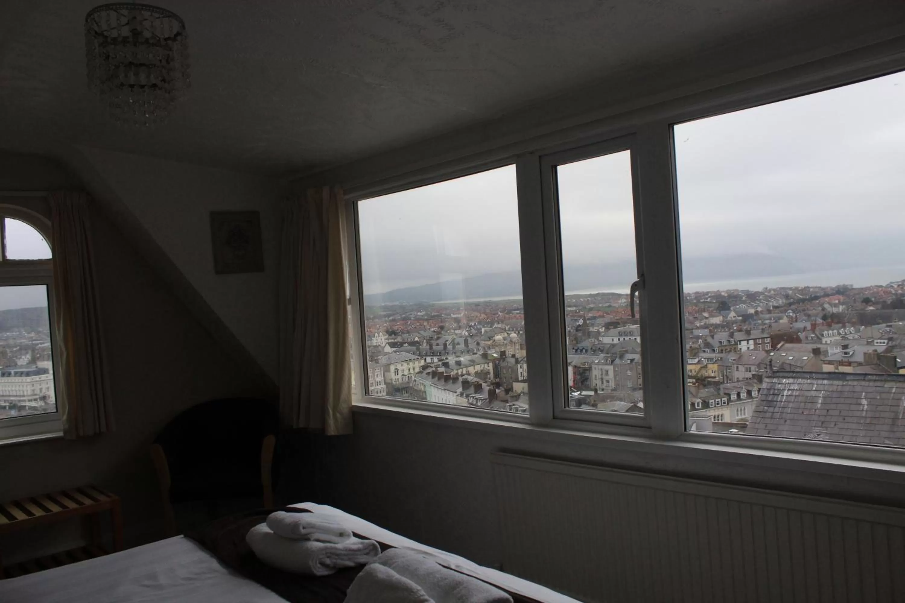 City view, Bed in Headlands Hotel
