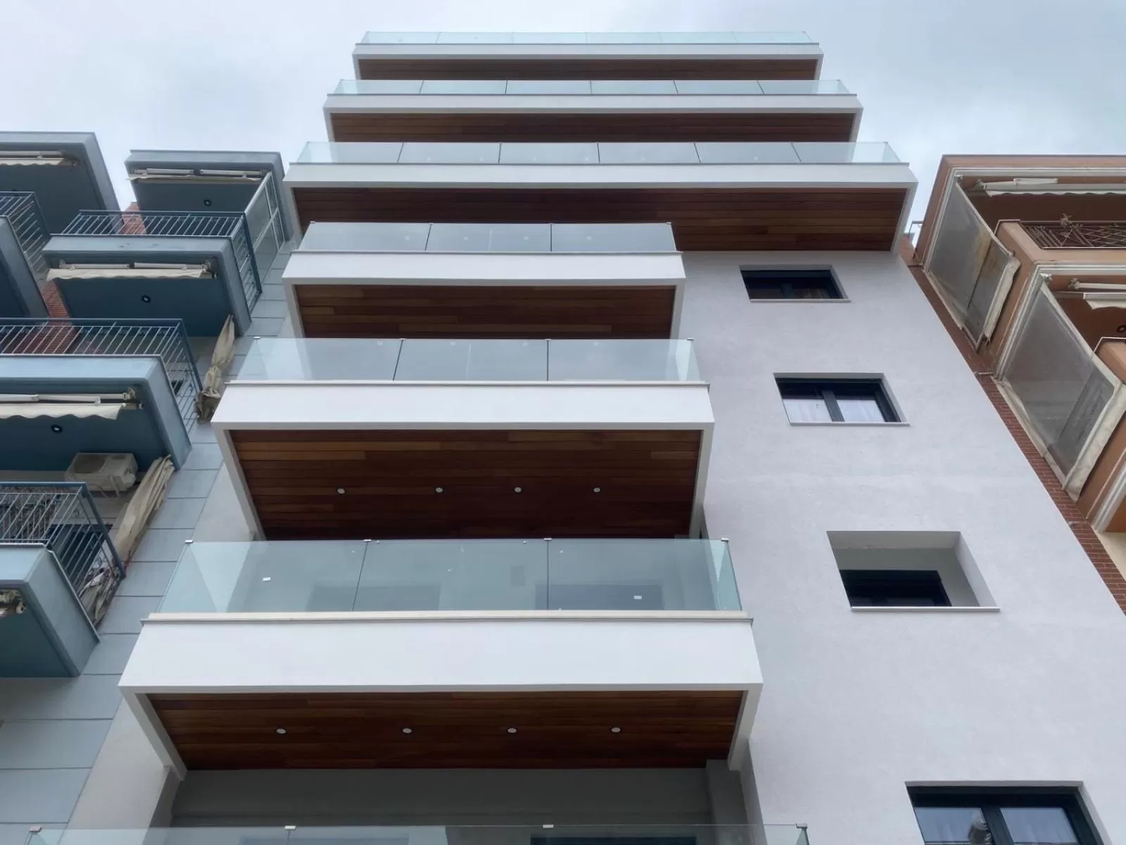 Property building in Toumba apartments