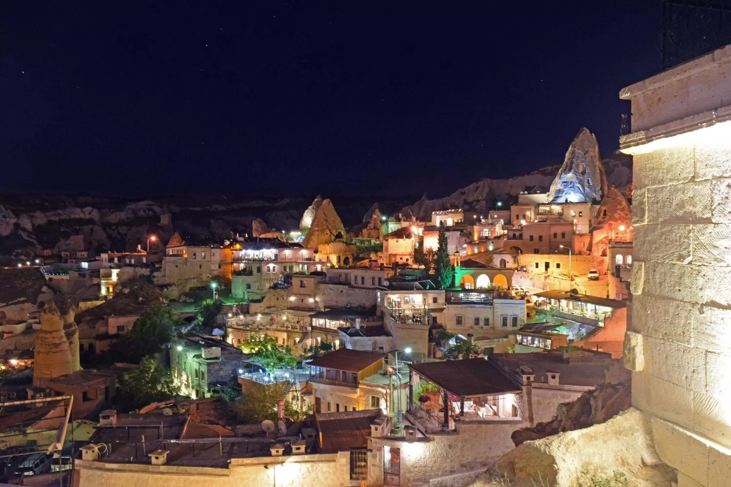 Patio in Tulip Cave Suites