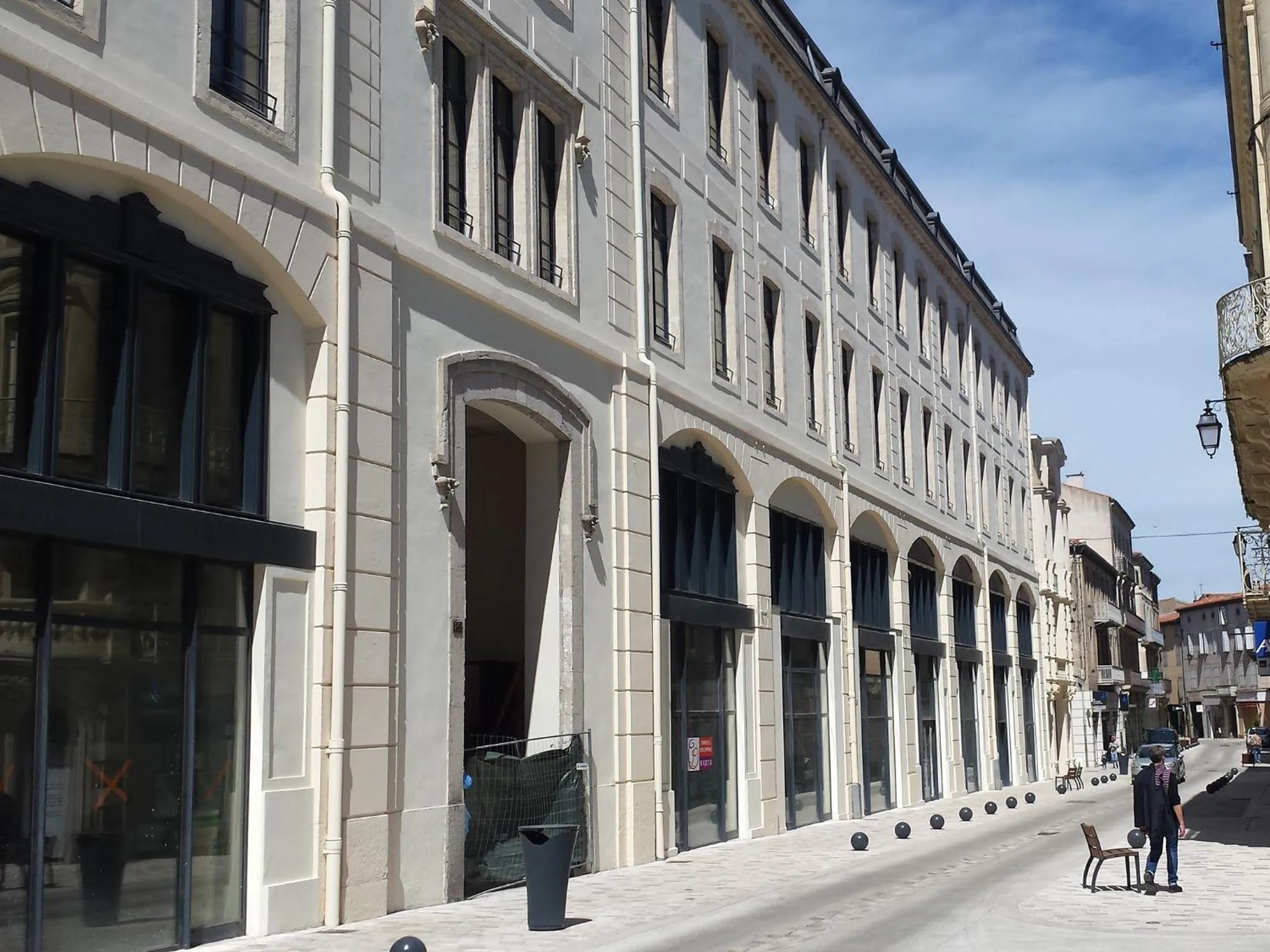 Property building in B&B HOTEL Castres Centre Gambetta