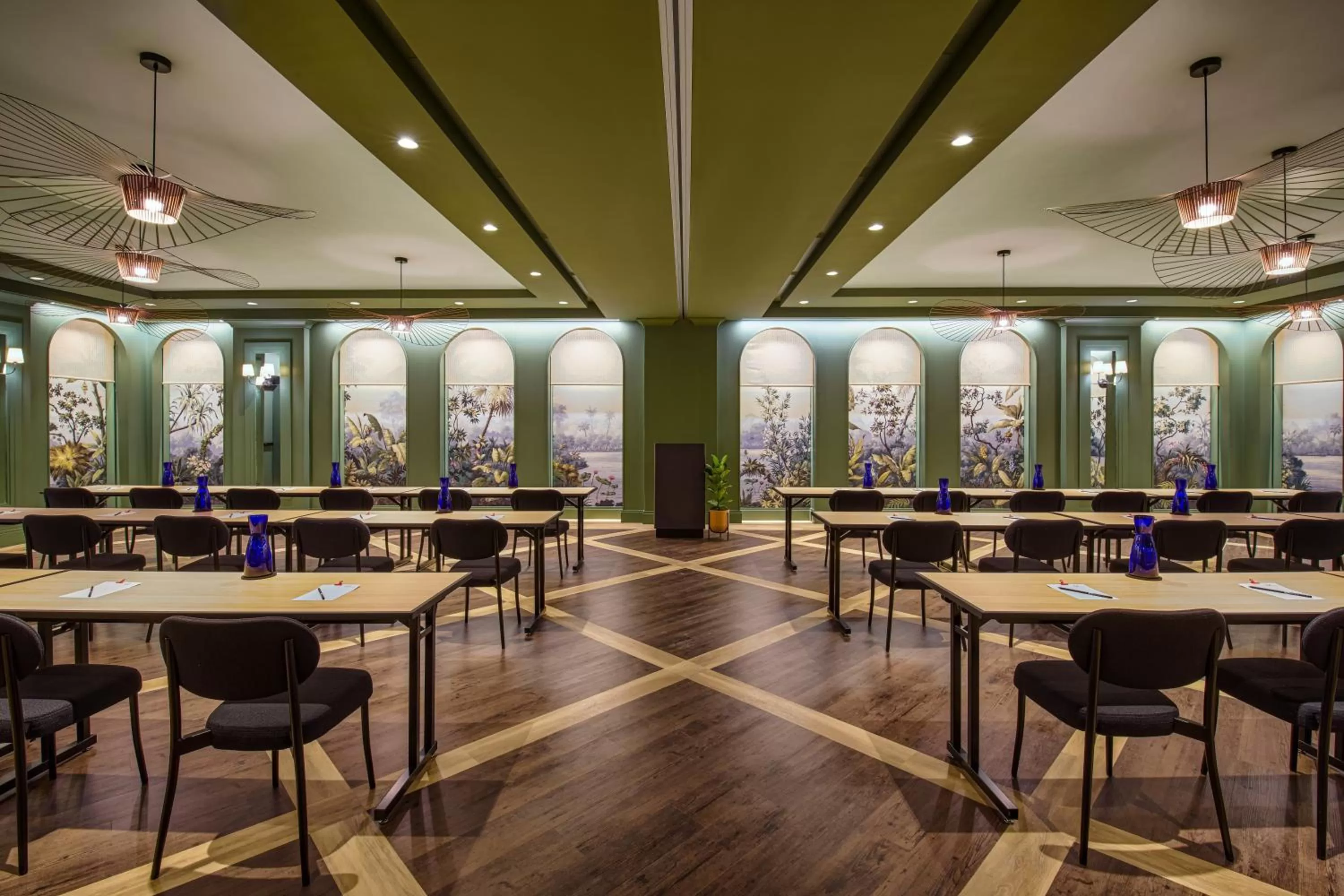 Meeting/conference room in Virgin Hotels New Orleans