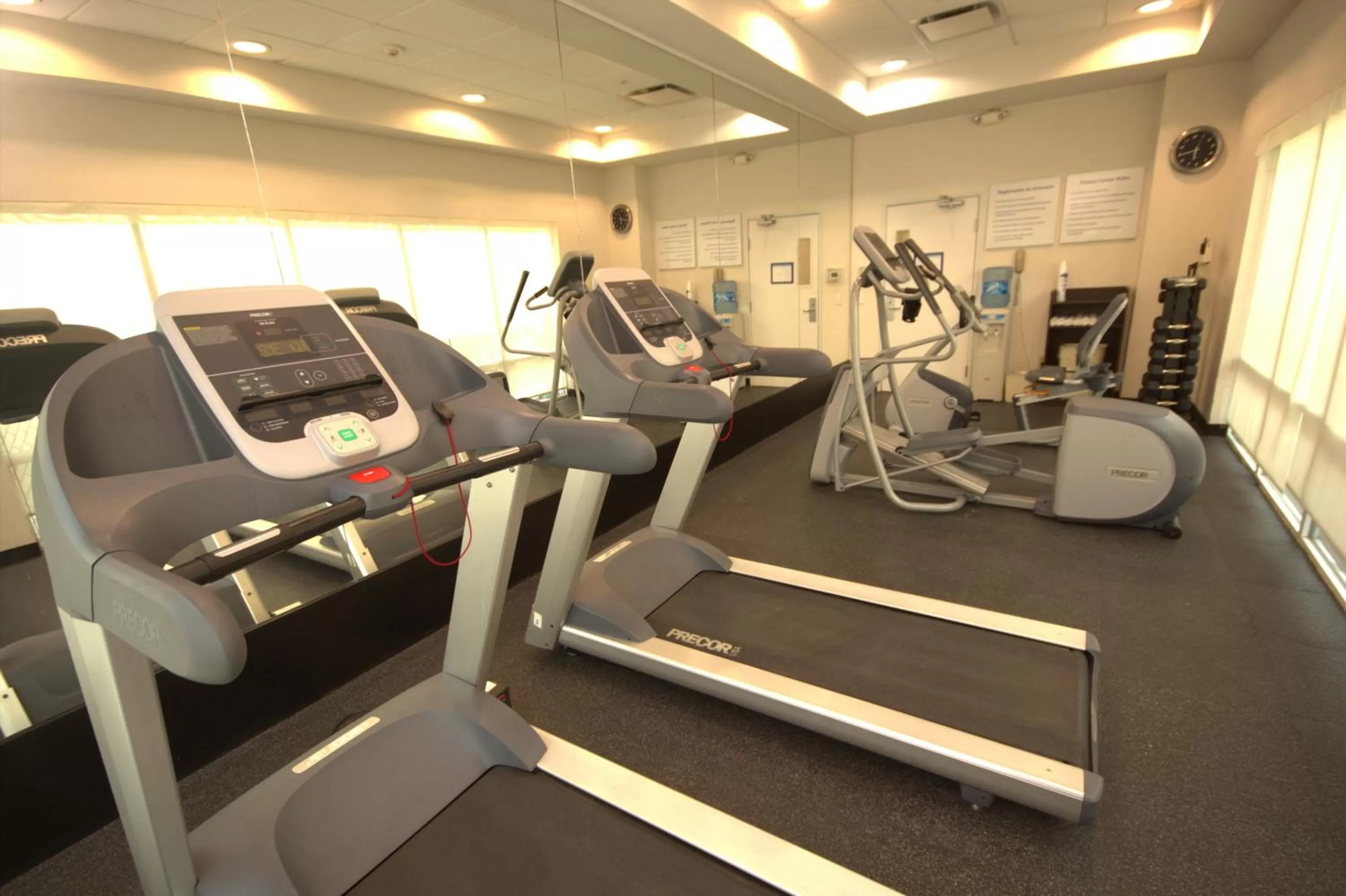 Fitness centre/facilities in Holiday Inn Express Tuxtla Gutierrez La Marimba by IHG