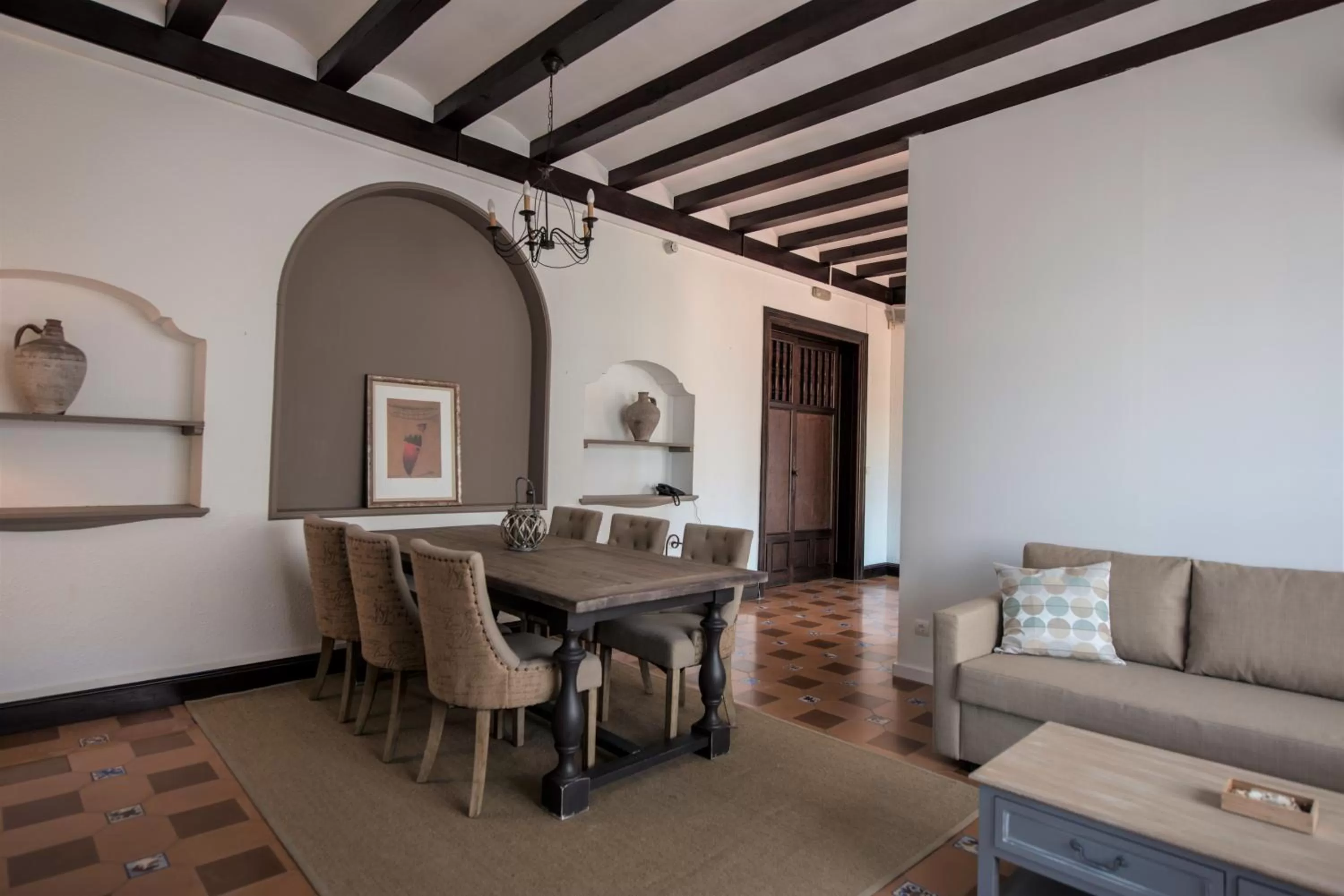 Dining Area in Hotel Capri