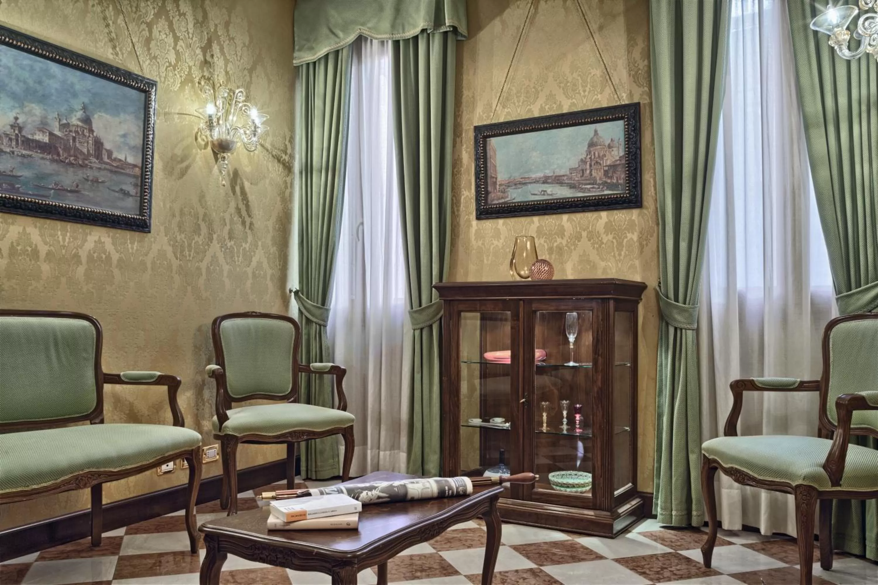 Lobby or reception in Antica Locanda al Gambero