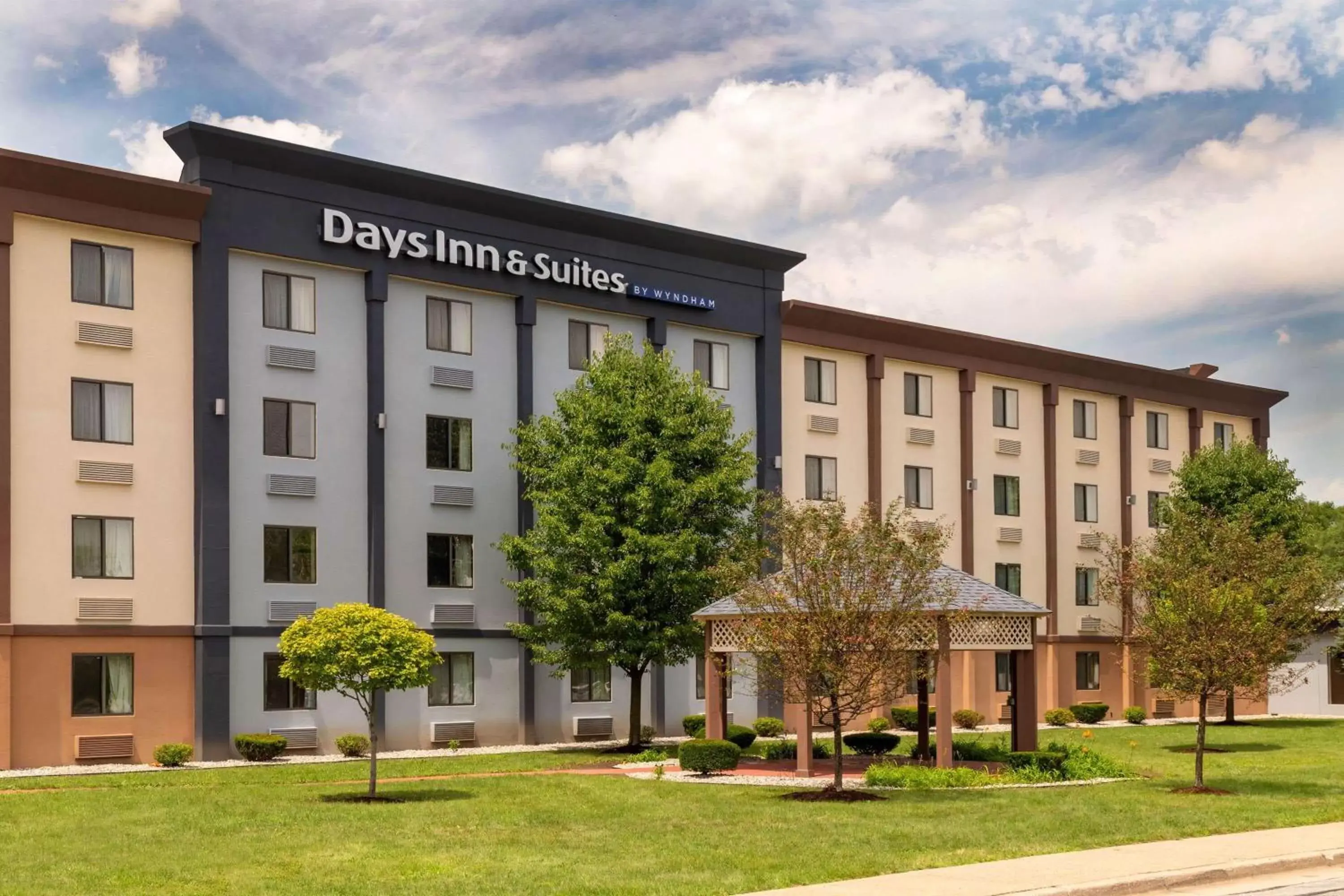 Days Inn and Suites by Wyndham Hammond, IN Days Inn and Suites by Wyndham Hammond, IN