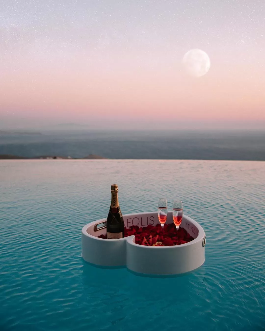 Summer in Aeolis Tinos Suites