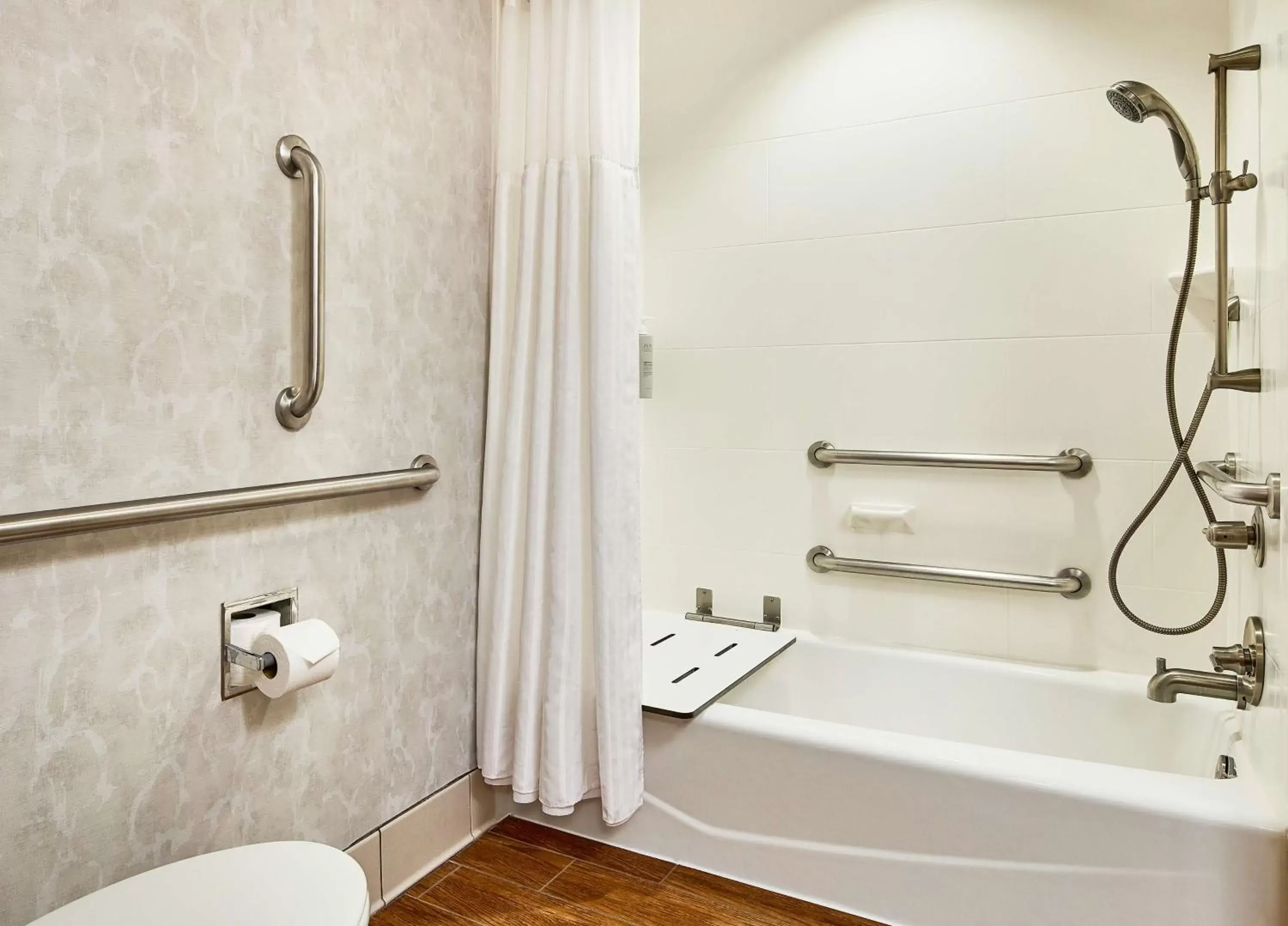 Queen Room with Two Queen Beds - Hearing Accessible in Hilton Garden Inn Nashville Downtown/Convention Center Queen Room with Two Queen Beds - Hearing Accessible in Hilton Garden Inn Nashville Downtown/Convention Center