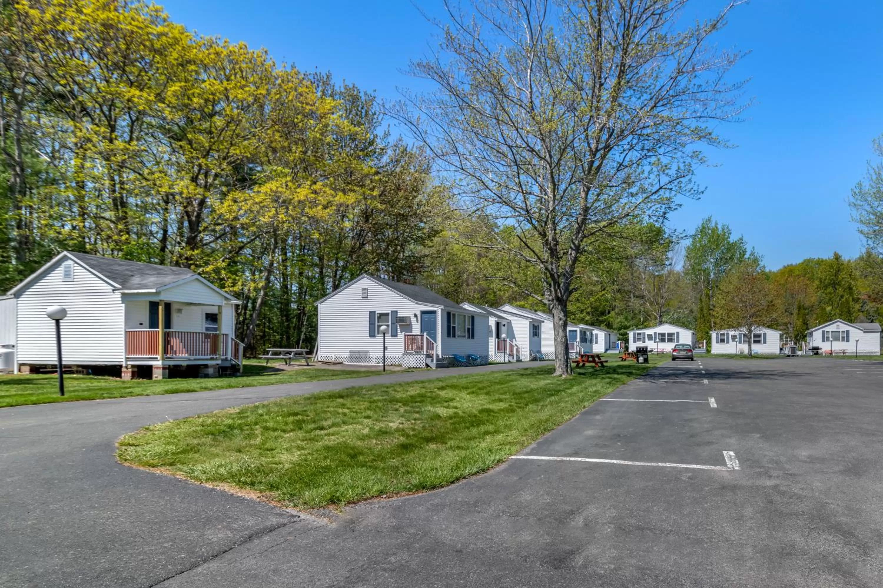 Property building in Anchor Inn and Cottages Wells-Ogunquit
