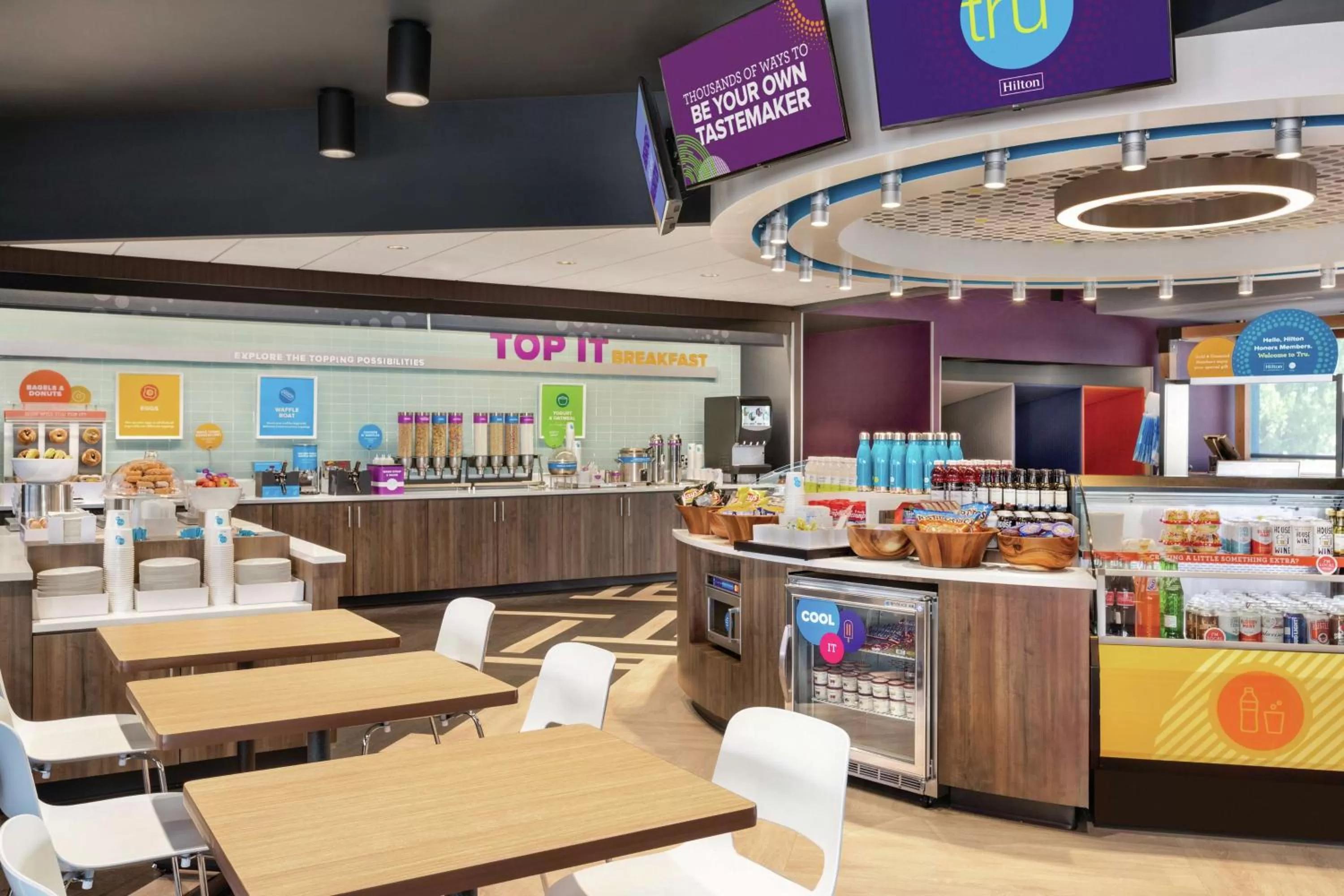 Lobby or reception in Tru By Hilton Meridian Boise West Id