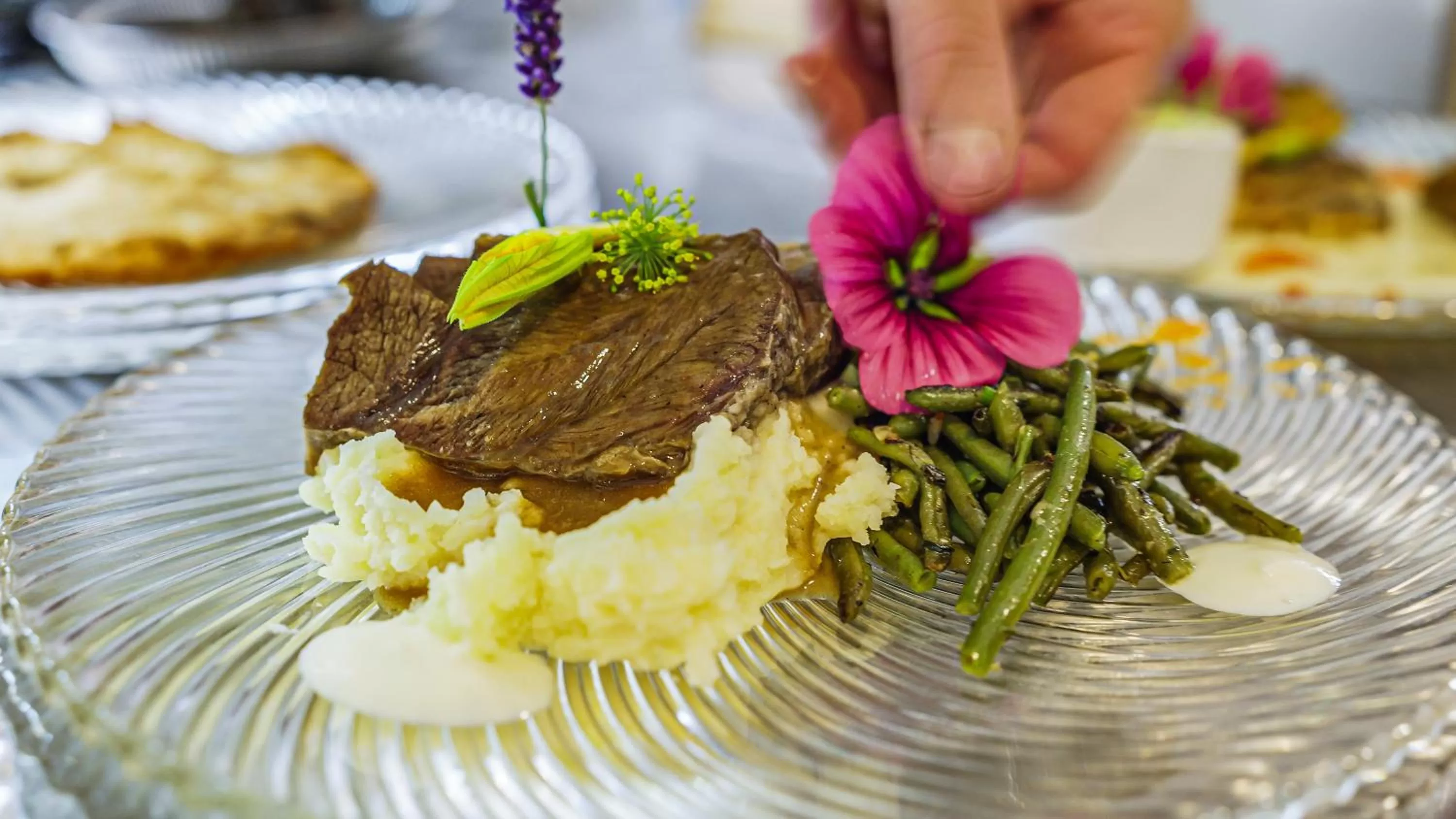 Restaurant/places to eat in Seepark Hotel am Wandlitzsee