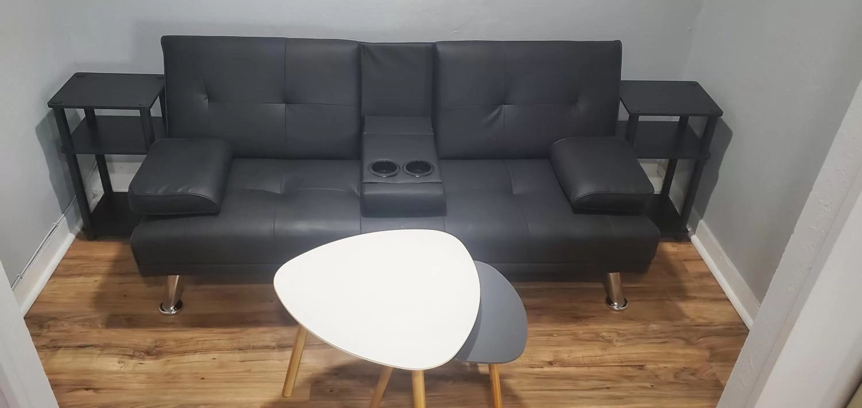 Living room in Travelers Inn