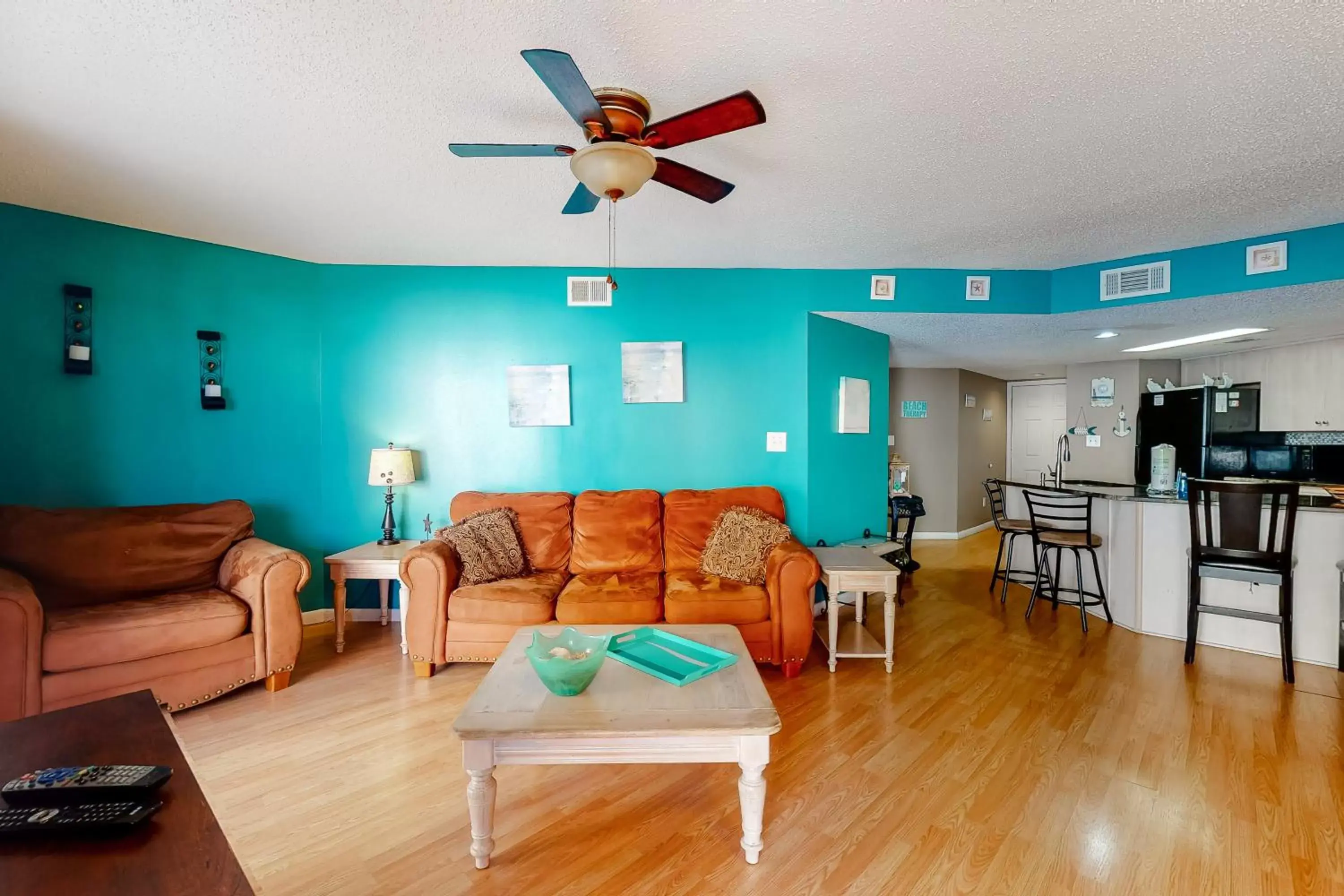 Two Bedroom Apartment in Regatta #204C Two Bedroom Apartment in Regatta #204C