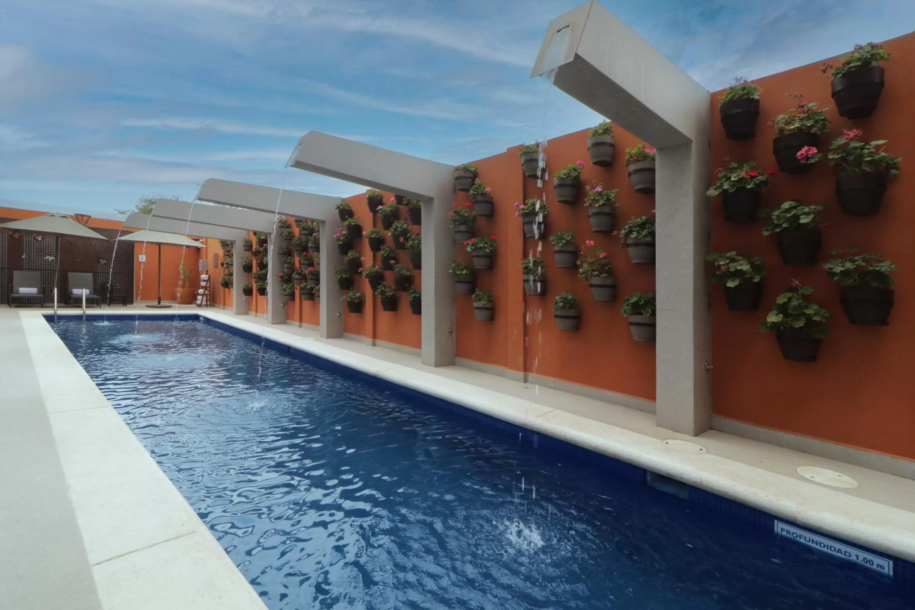 Swimming pool in Culiacan Marriott Hotel