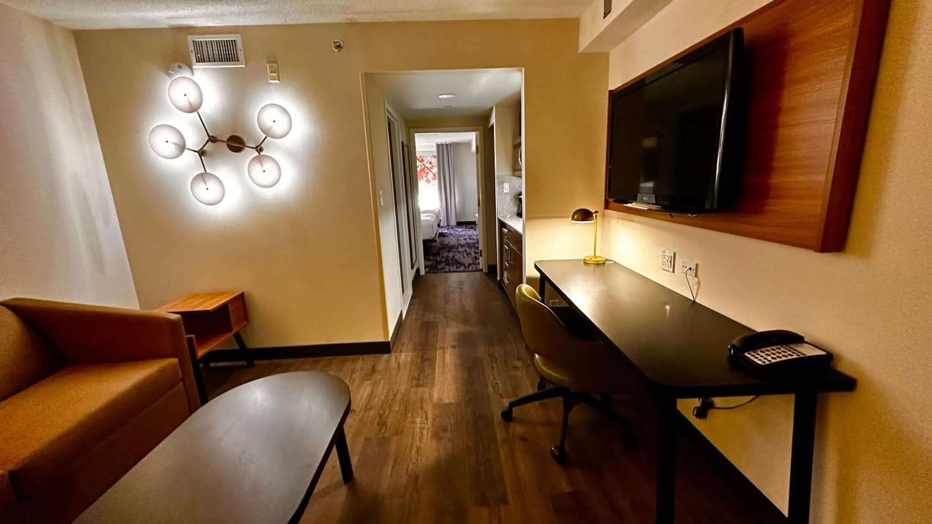 1 King Junior Suite in Fairfield by Marriott Inn & Suites Newmarket 1 King Junior Suite in Fairfield by Marriott Inn & Suites Newmarket