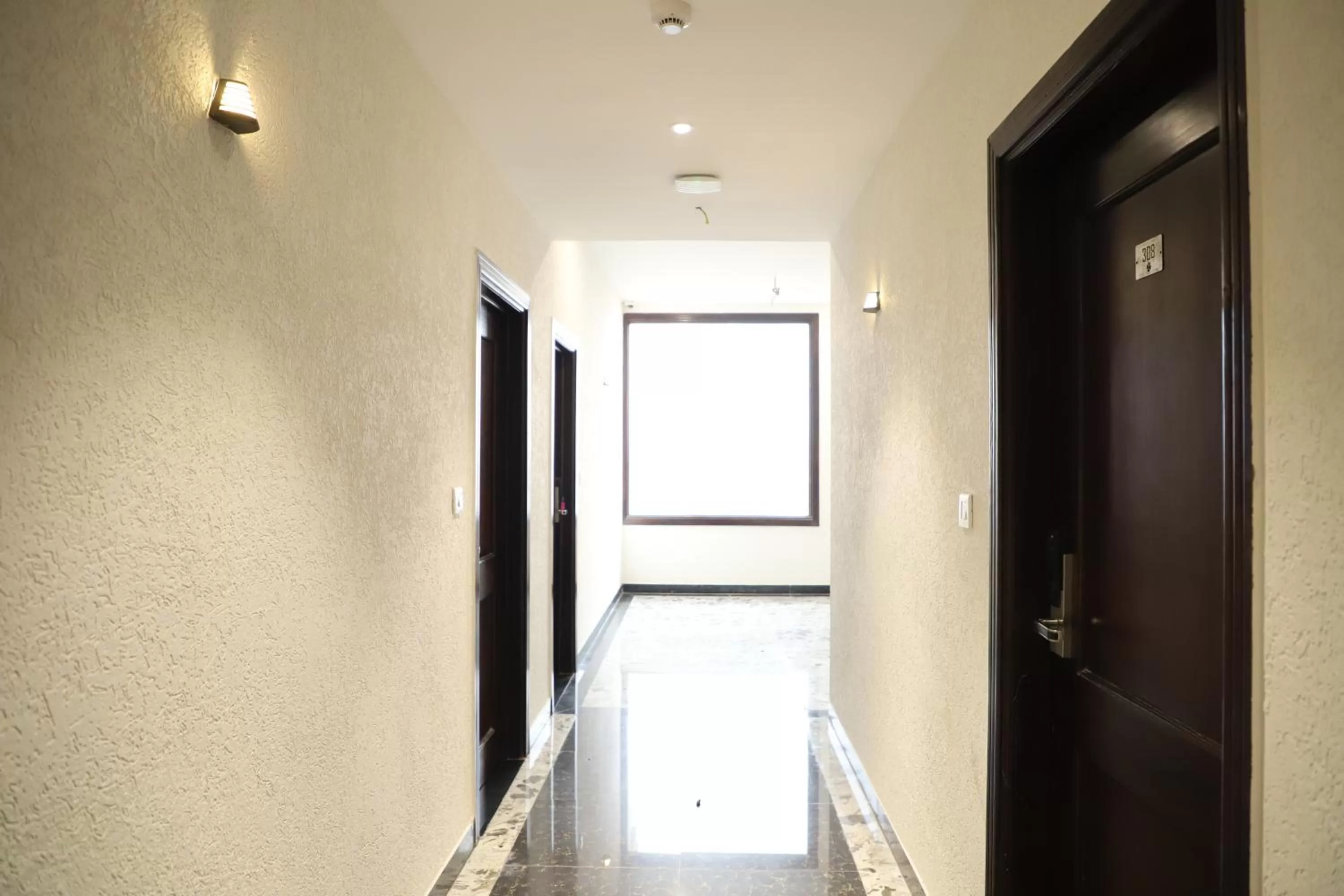 Area and facilities in Clover Inn