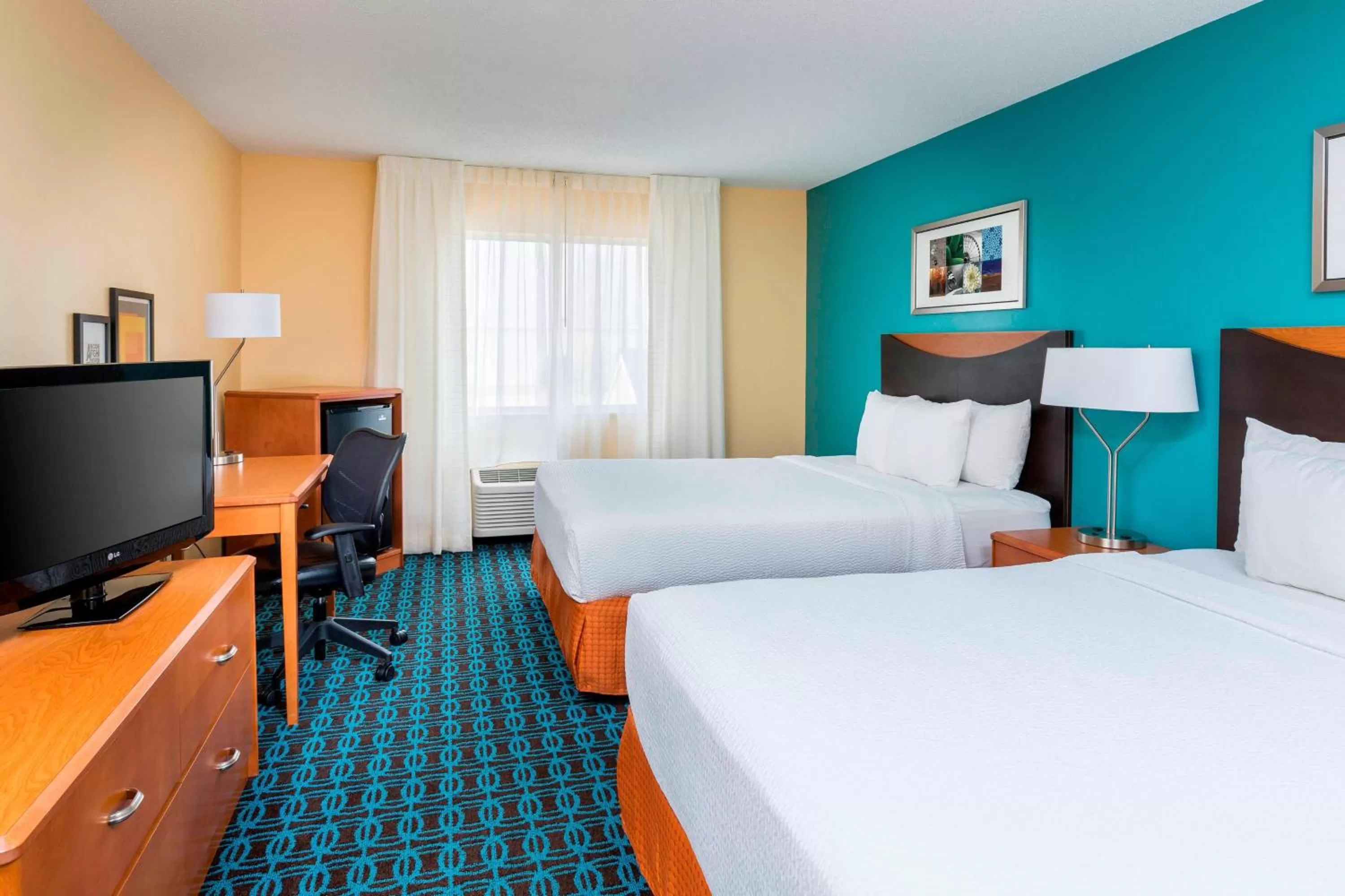 Queen Room with Two Queen Beds - Hearing Accessible in Fairfield Inn & Suites Lincoln