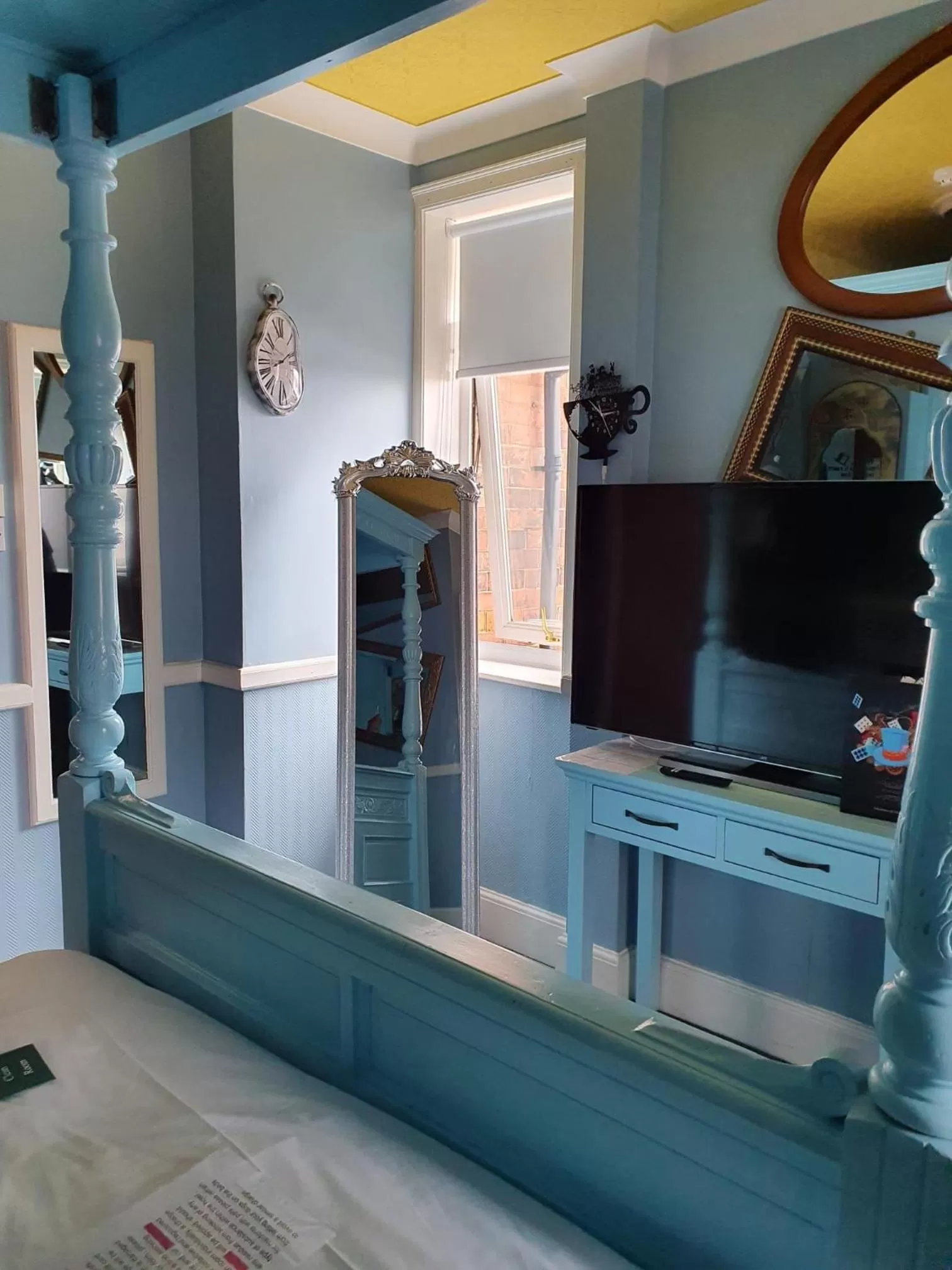 Bedroom in Hatters Hotel