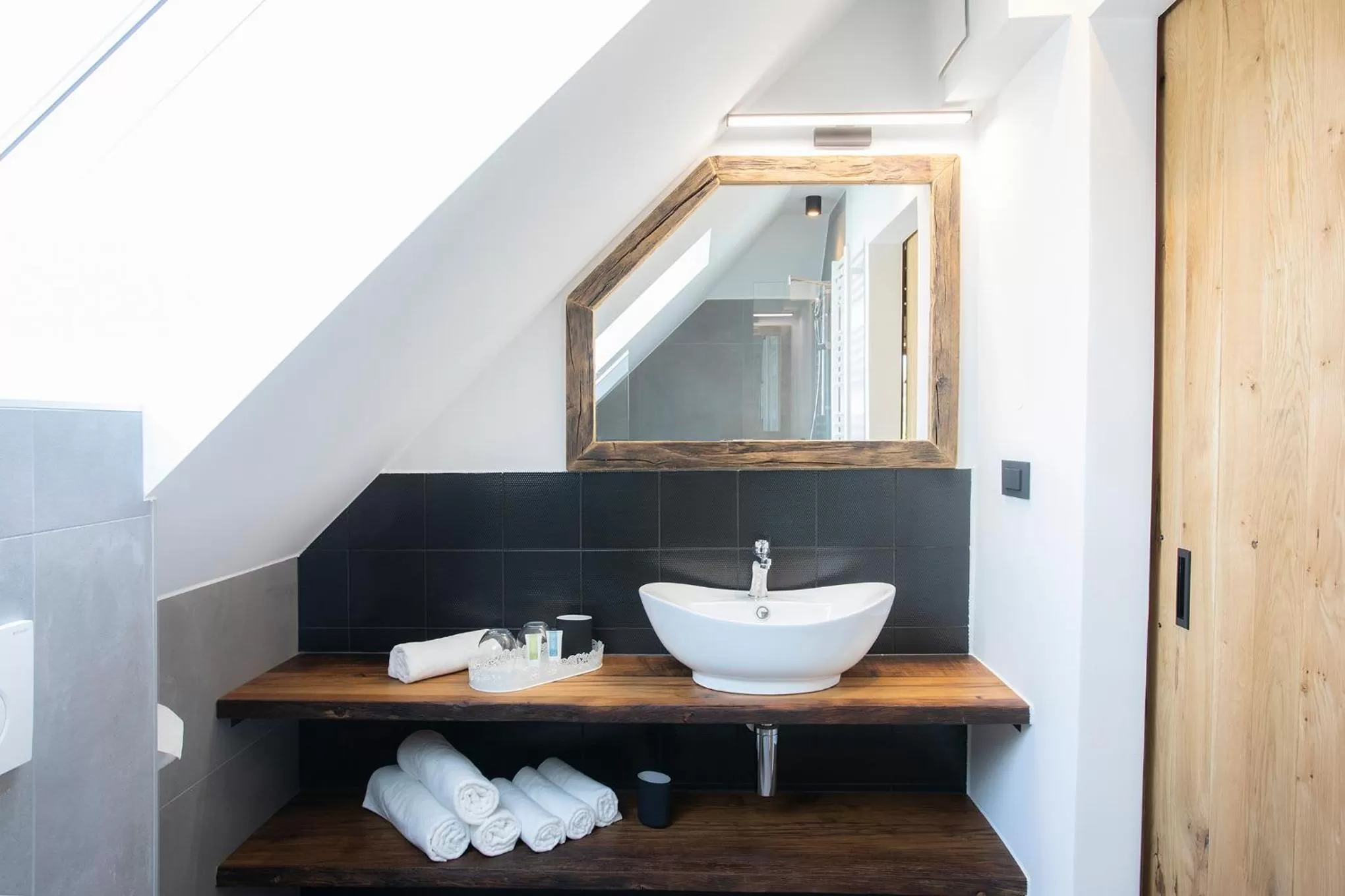 Bathroom in House Troha - Rooms & Apartments