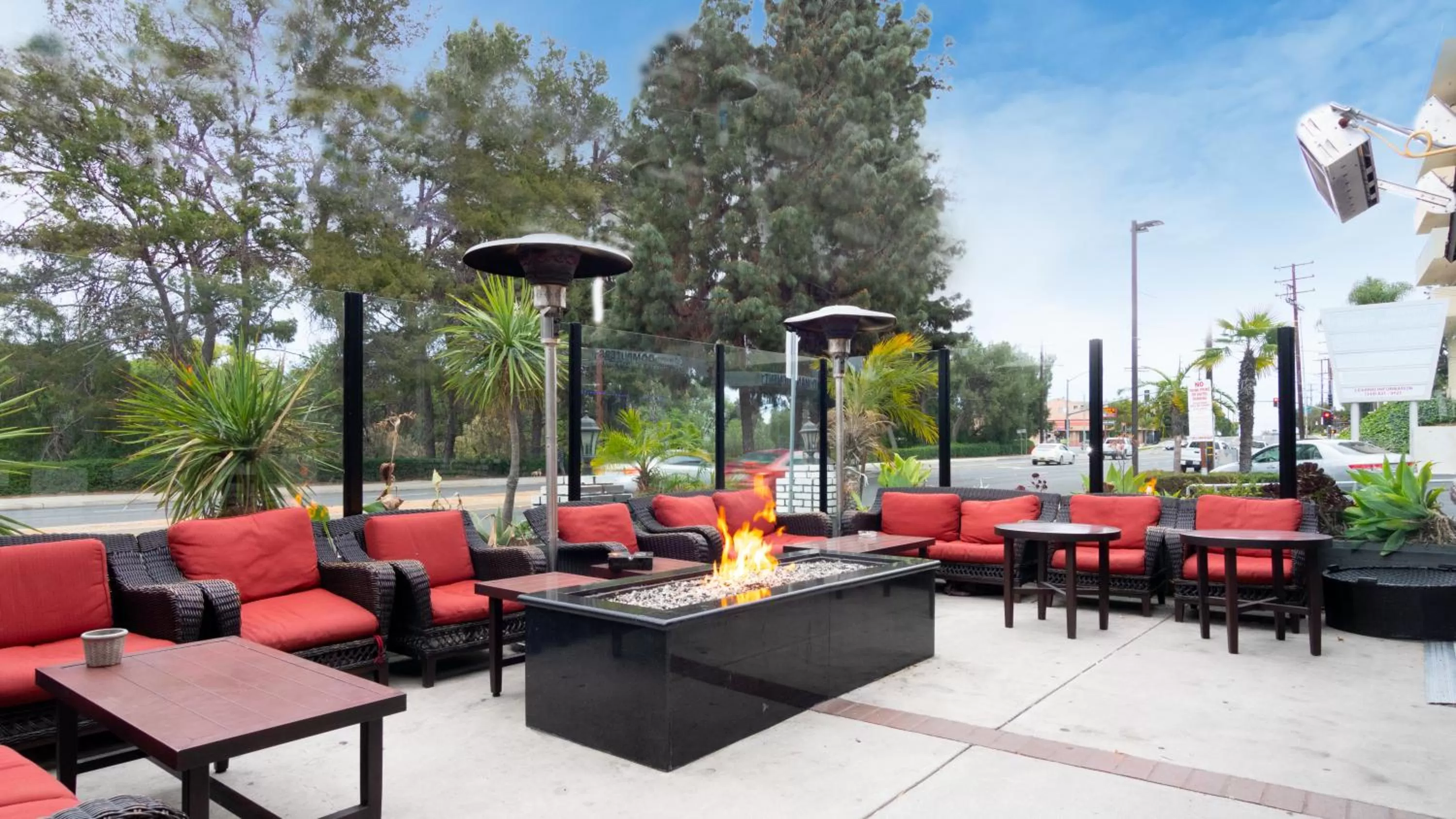 Restaurant/places to eat in Americas Best Value Inn Rancho Palos Verdes