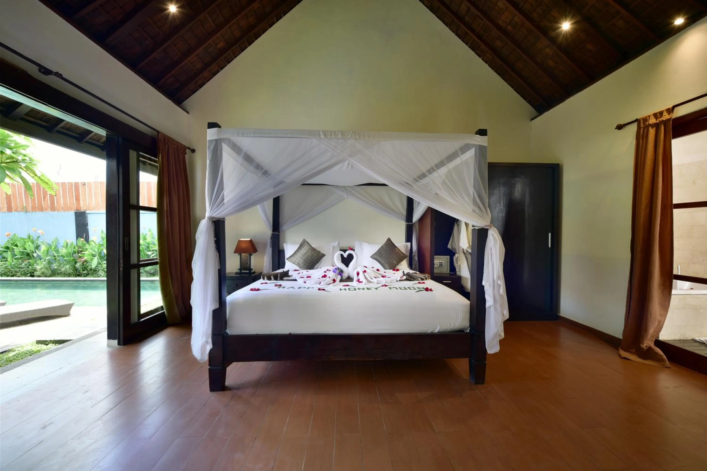 Bed in The Khayangan Dreams Villa Umalas
