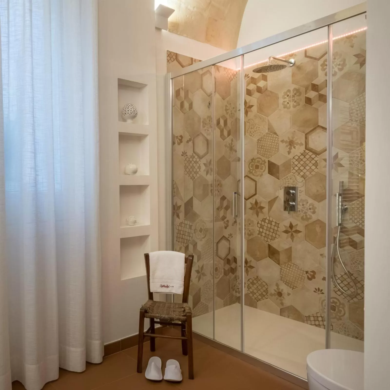 Bathroom in Amatè Suite