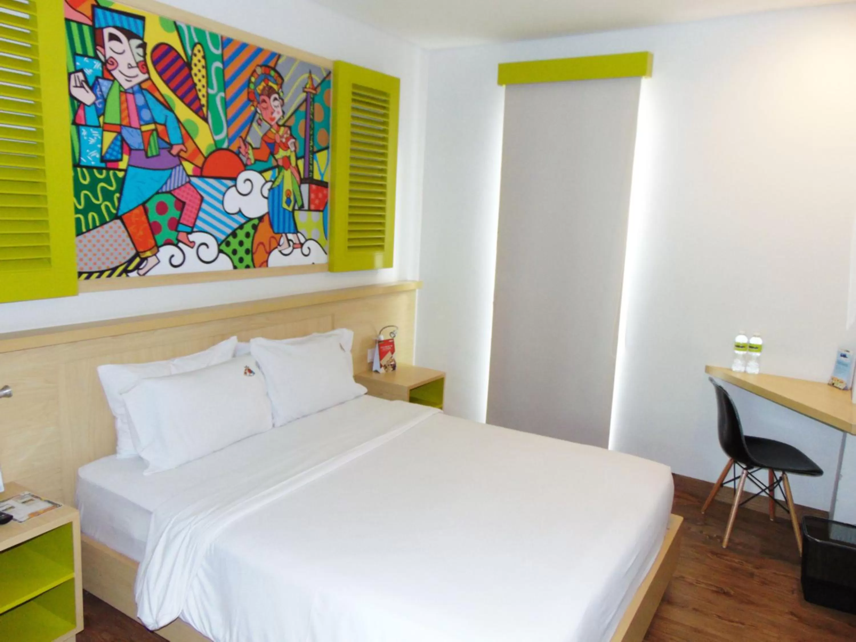 Bedroom, Bed in MaxoneHotels at Kramat